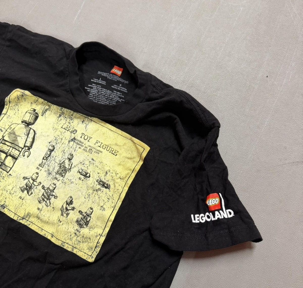 LEGO Vintage legoland shirt figure Size US L / EU 52-54 / 3 - 3 Thumbnail