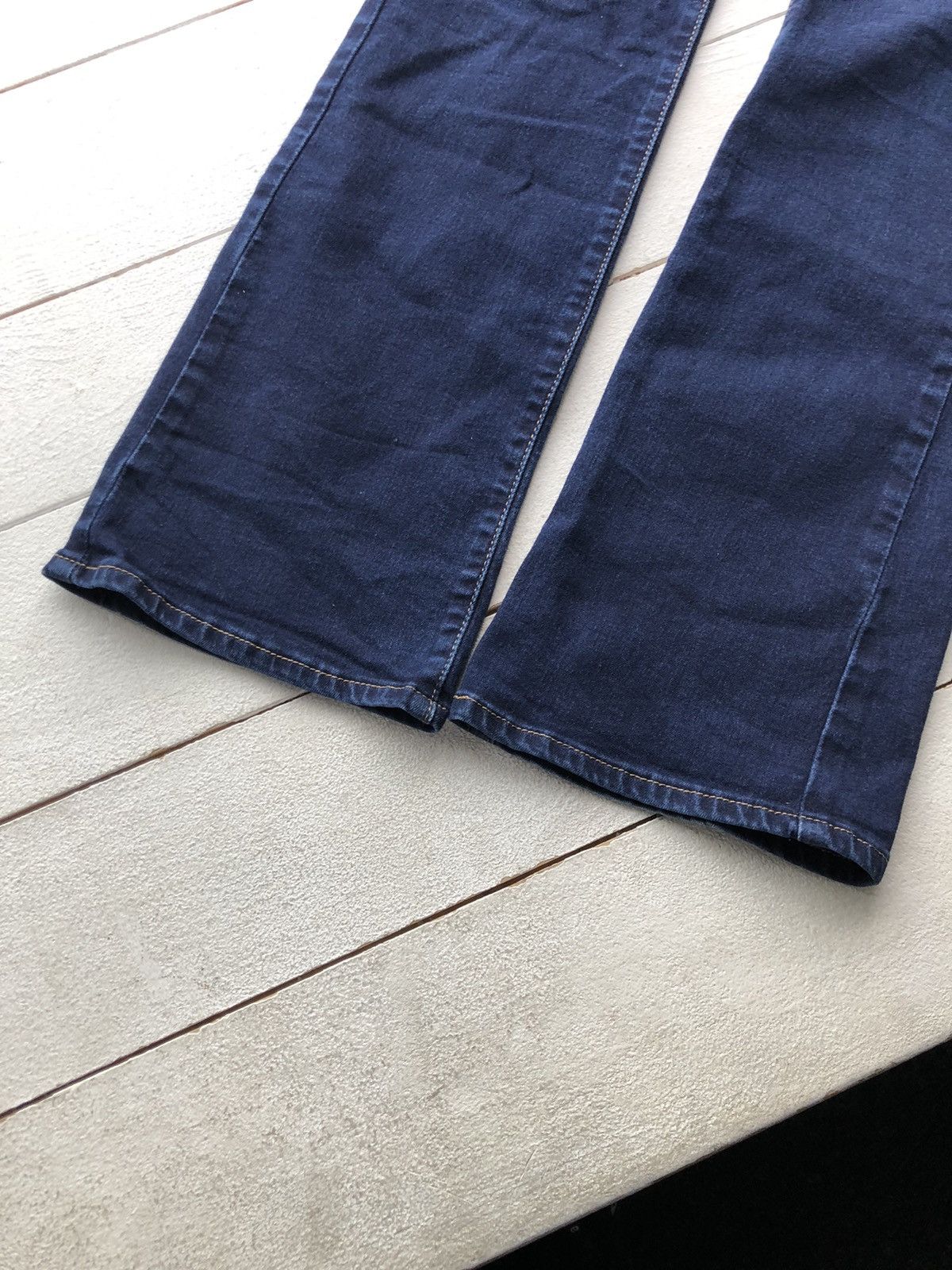 Levi's Levi’s vintage Bell Bottom Jeans Y2K Size 29" - 4 Thumbnail