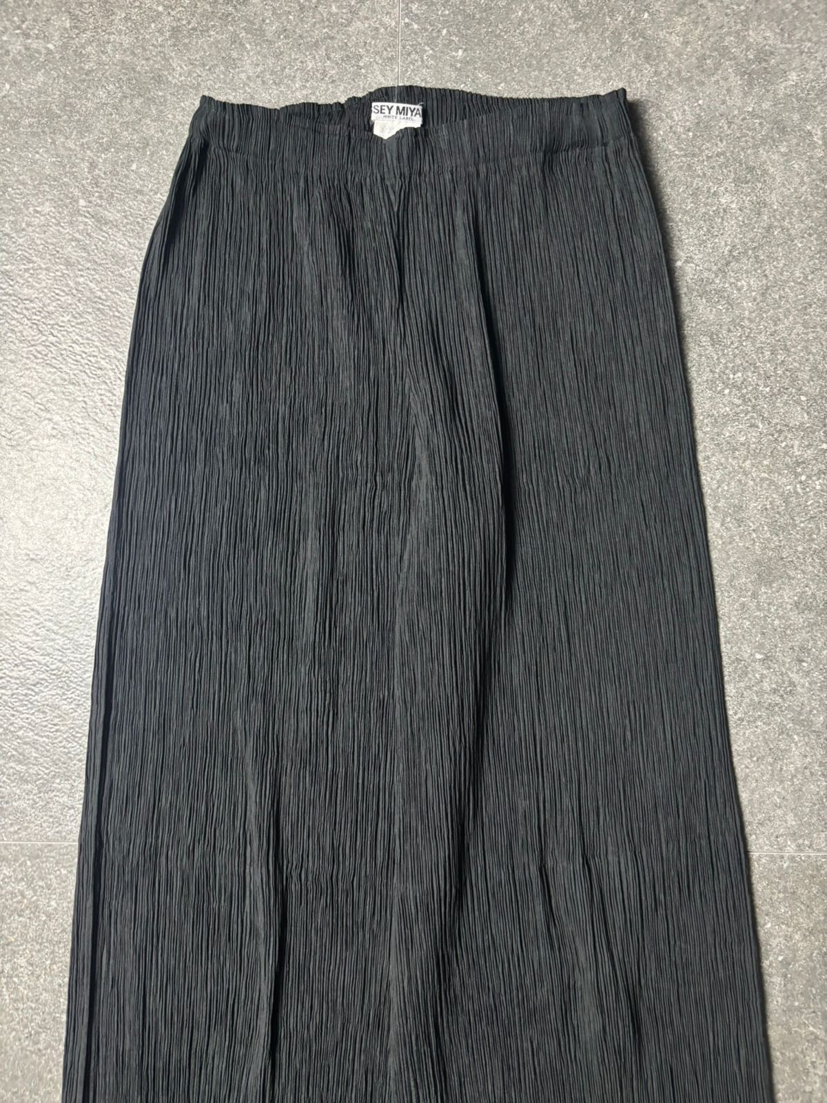 Issey Miyake AW2004 Issey Miyake White Label Pleated Baggy Pants Size US 31 - 2 Thumbnail