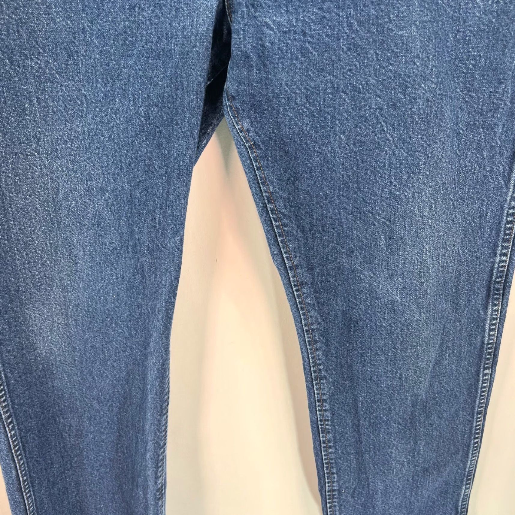 Wrangler Wrangler Jeans Mens Flat Front Medium Washed Straight Leg Denim Blue Size 35X32 Jeans Regular 5-Pocket Design Mens Size US 35 - 6 Thumbnail