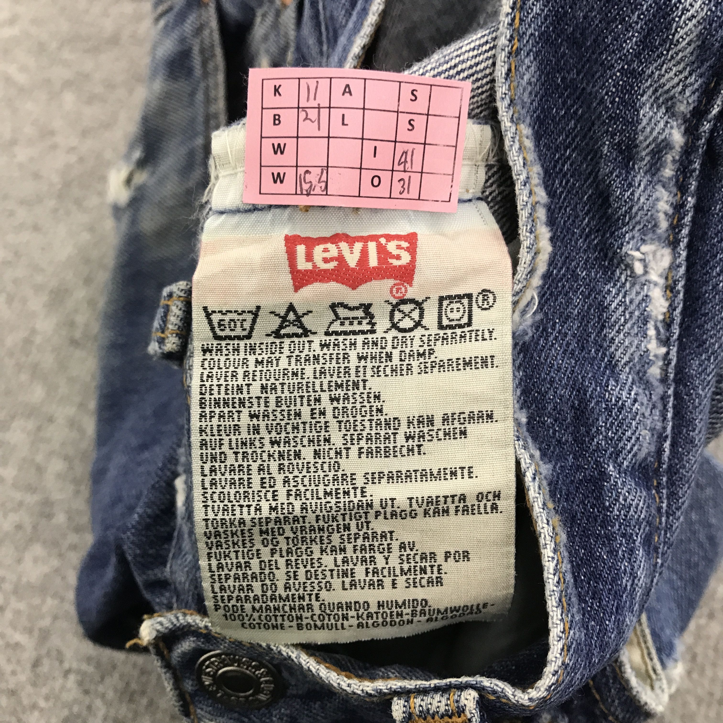 Levi's Rare Levis 501 Distressed Style Denim Jeans Size US 31 - 13 Thumbnail