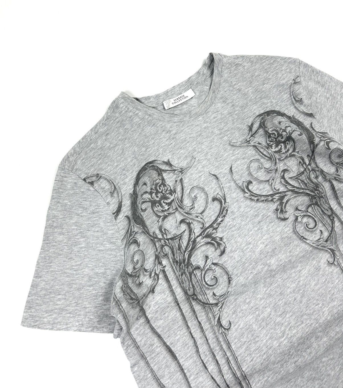 Versace Avant Grade Versace Collection Printed Graphic Tee gray y2k Size US S / EU 44-46 / 1 - 4 Thumbnail