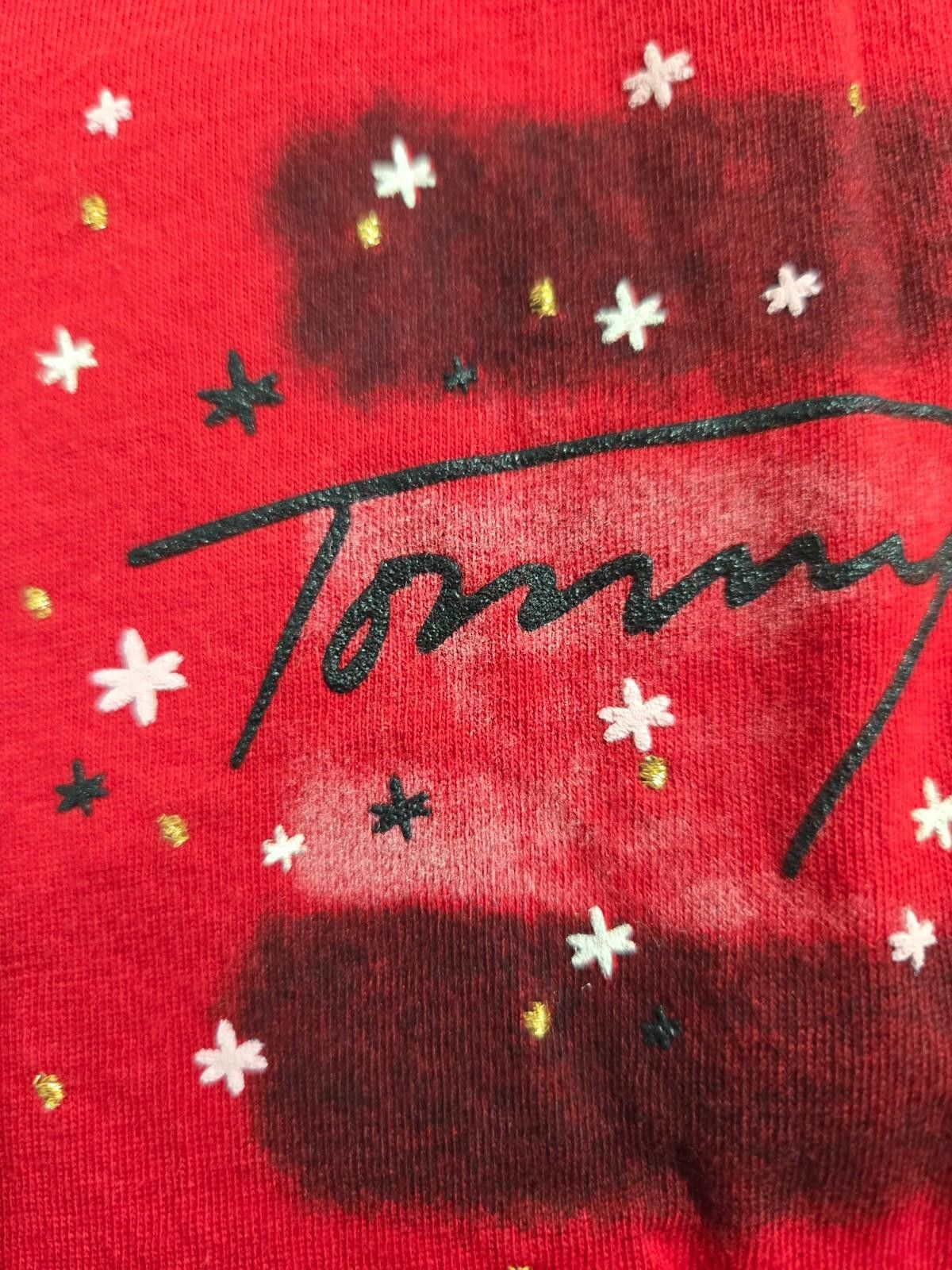 Tommy Hilfiger Womens Tommy Hilfiger T-Shirt Top Spellout Y2K Vintage EUC Size L / US 10 / IT 46 - 3 Thumbnail