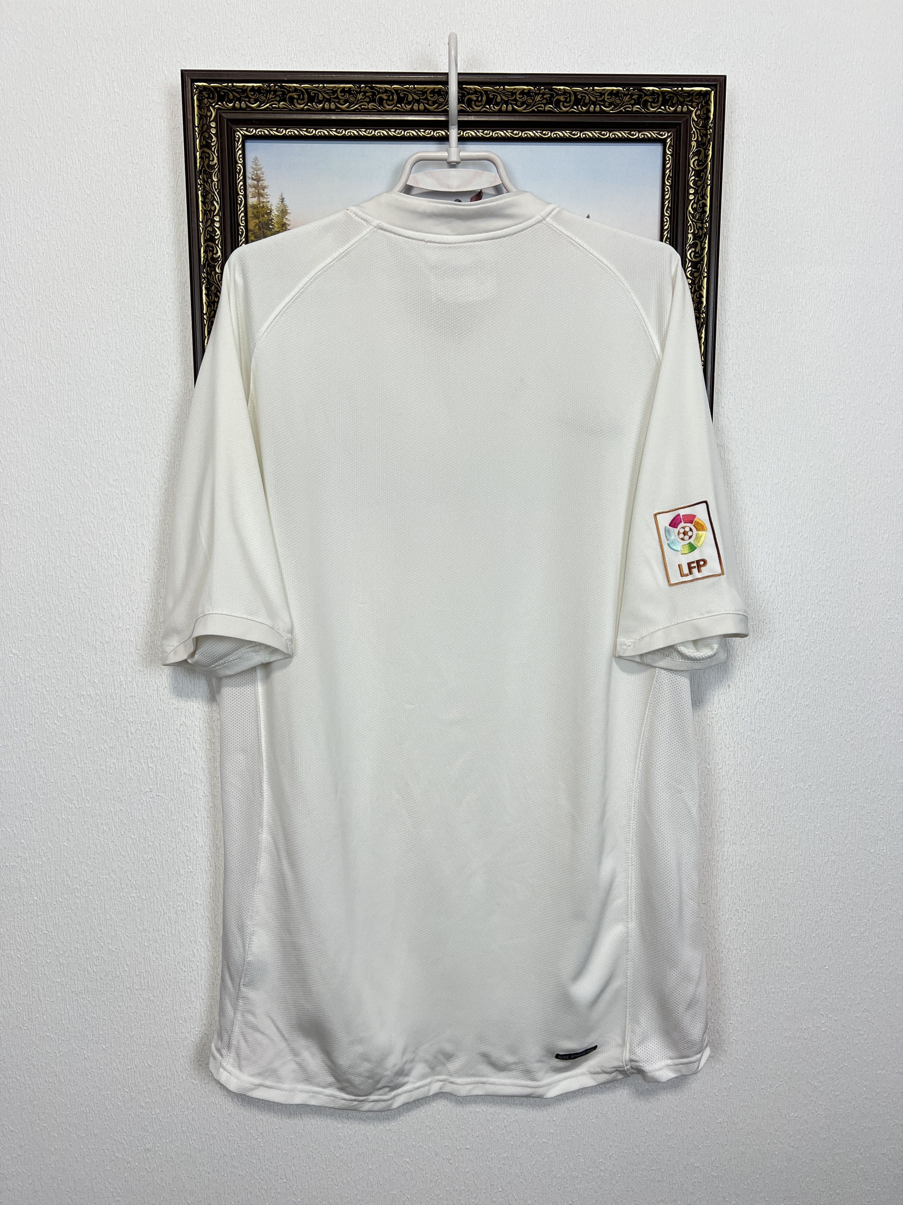 Nike Valencia Home football shirt Soccer Jersey Camiseta Trikot Size US XL / EU 56 / 4 - 9 Thumbnail