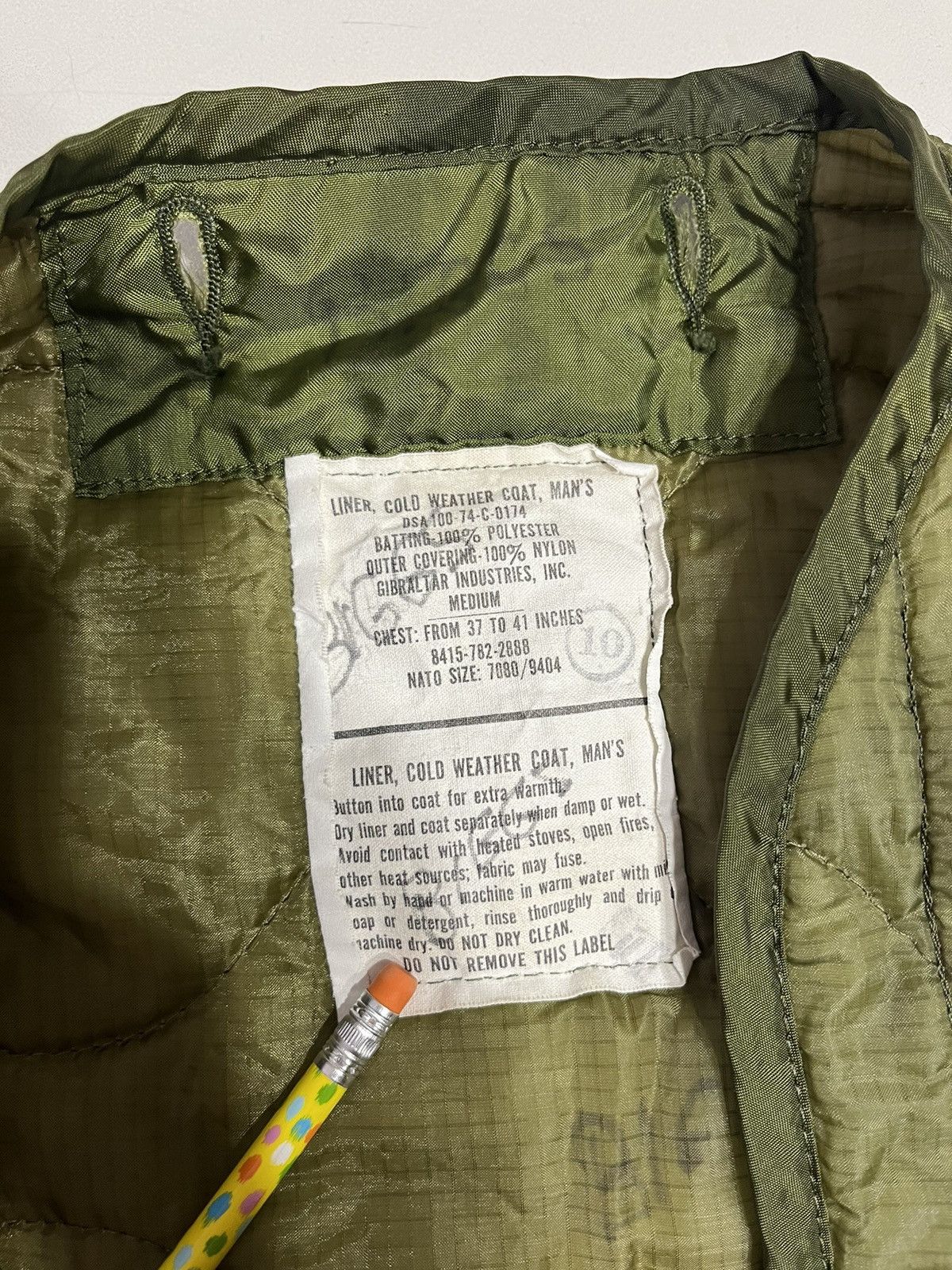 Vintage Vintage military liner jacket Size US M / EU 48-50 / 2 - 3 Thumbnail
