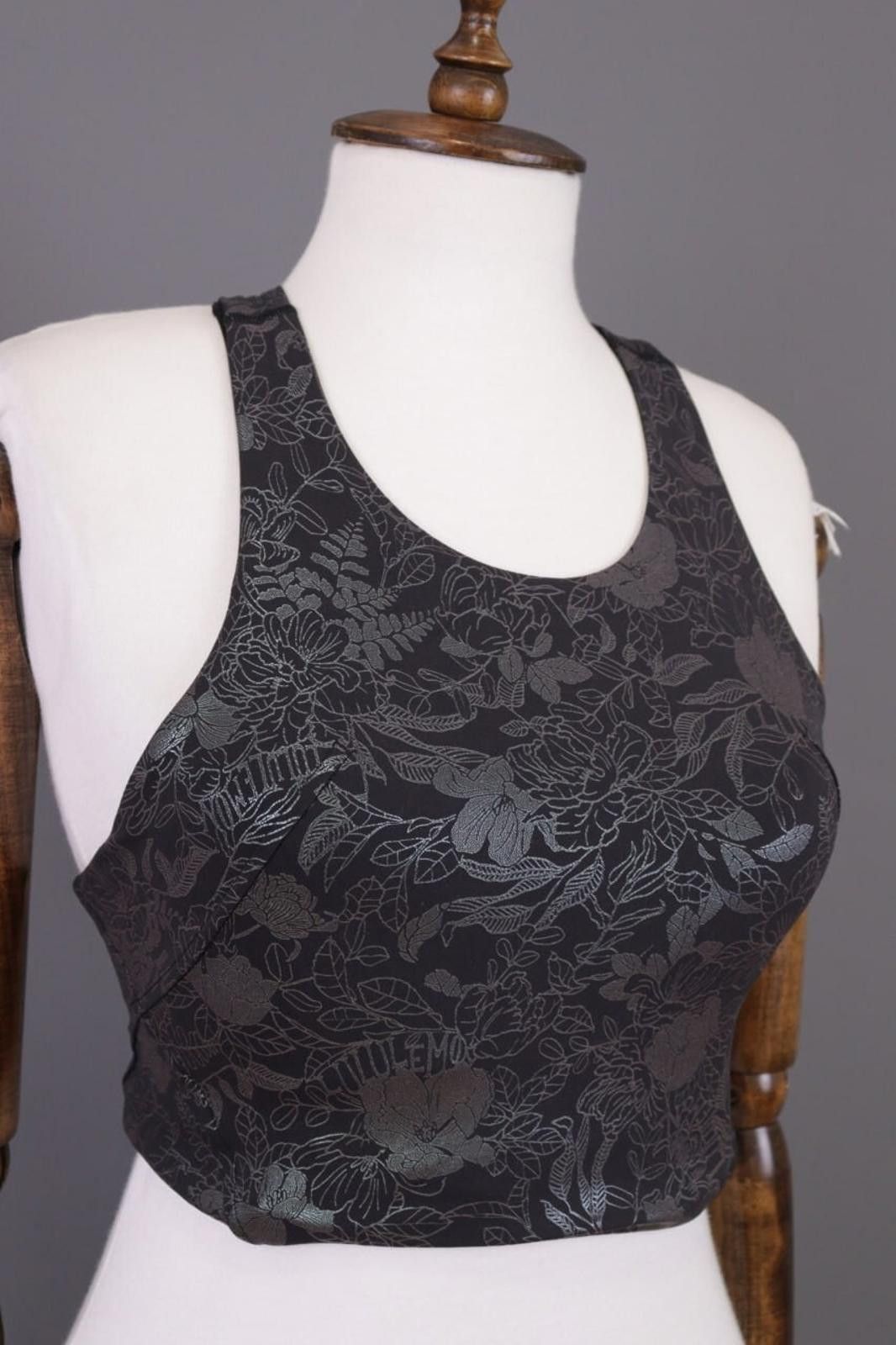 Lululemon Lululemon Athletica Gray Floral Top Sleeveless Shirt Size 6 Size M / US 6-8 / IT 42-44 - 7 Thumbnail