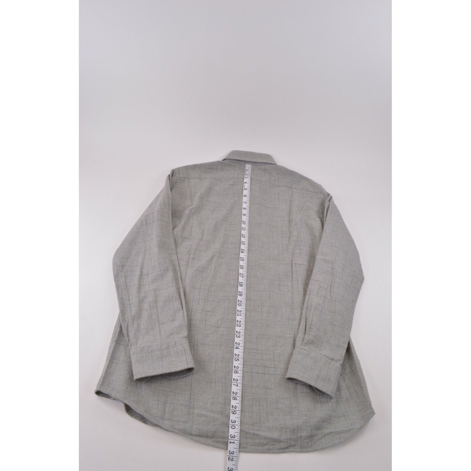 Luciano Barbera Luciano Barbera New with tags Shirt Size M US In Gray Size US M / EU 48-50 / 2 - 7 Thumbnail