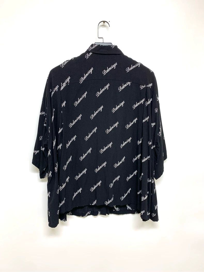 Balenciaga Balenciaga size 34 Bullet Screen Printed Logo Short Sleeve Size S / US 4 / IT 40 - 8 Thumbnail