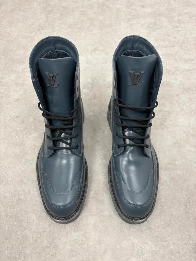 Louis Vuitton Louis Vuitton Night Blue Sample Leather Boots by Virgil Abloh Size US 10.5 / EU 43-44 - 2 Thumbnail