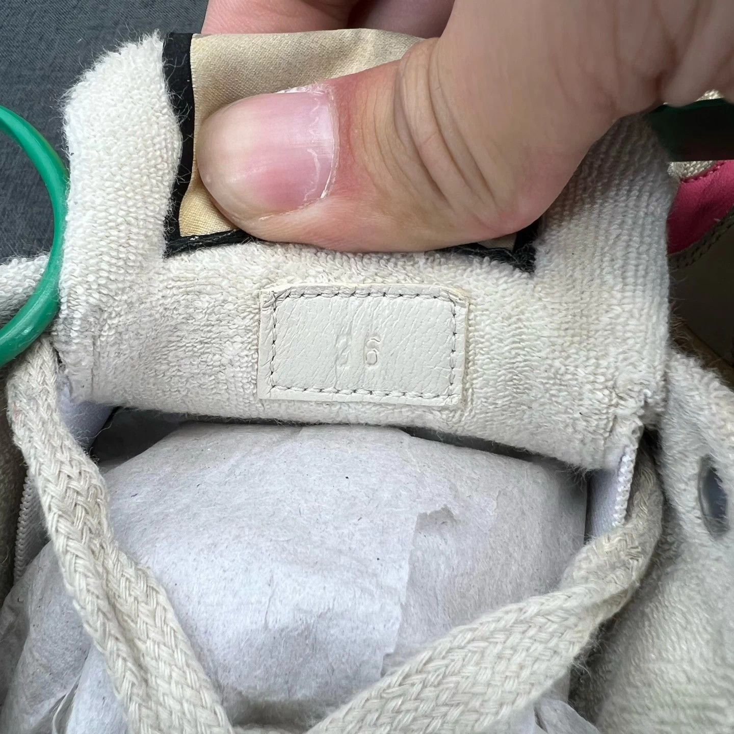 Gucci Gucci distressed sneakers fuchsia size 36 Size US 6 / IT 36 - 7 Thumbnail