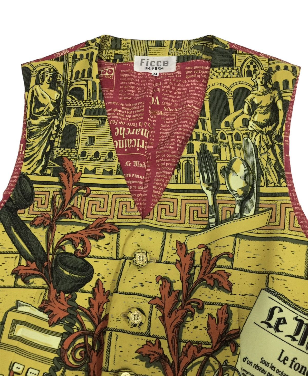 Japanese Brand VINTAGE 90s FICCE BY YOSHIYUKI KONISHI NEWS GRAPHIC VEST Size US M / EU 48-50 / 2 - 3 Thumbnail