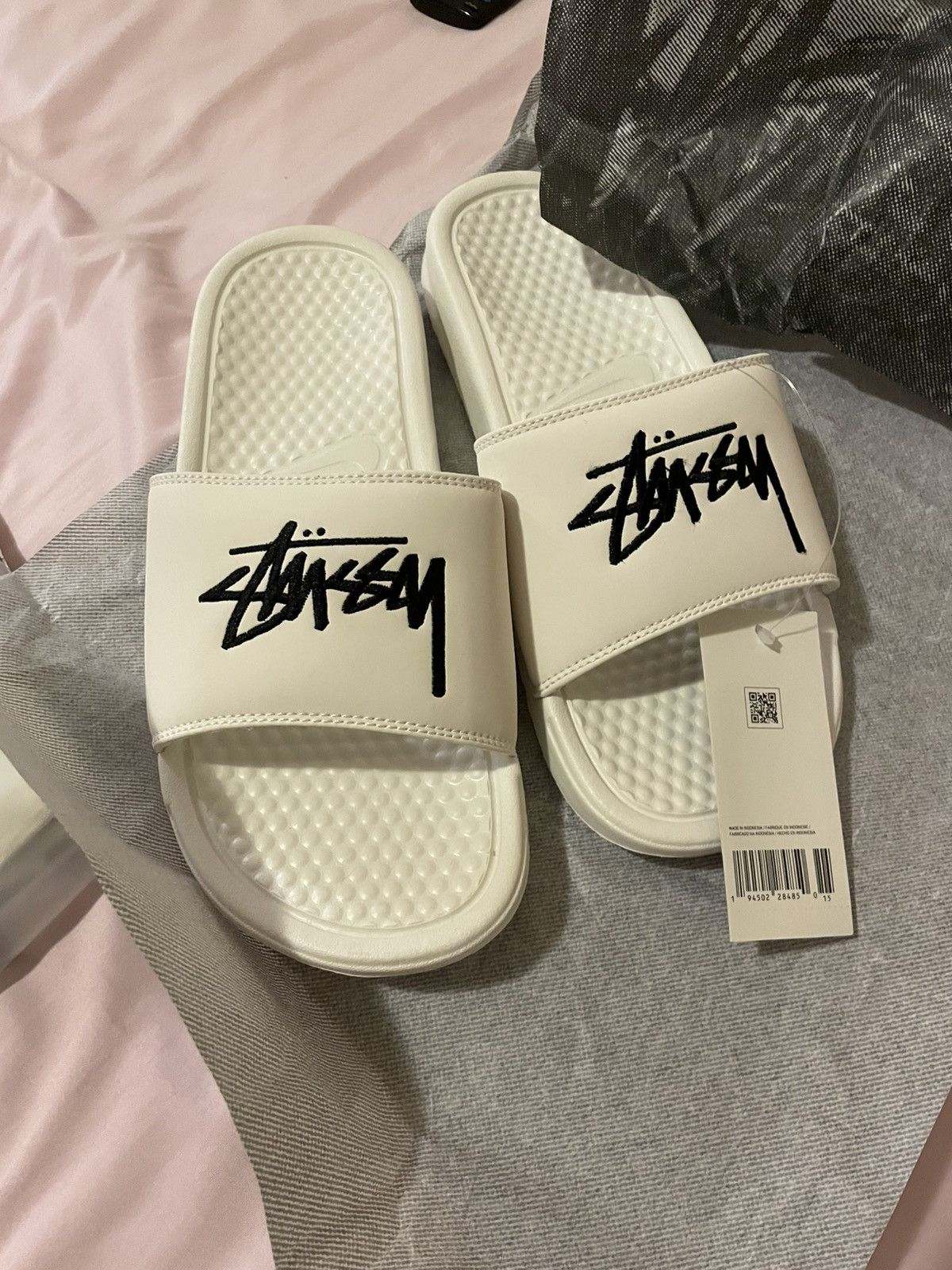 Nike Nike Stussy slides Size US 7 / EU 40 - 8 Thumbnail