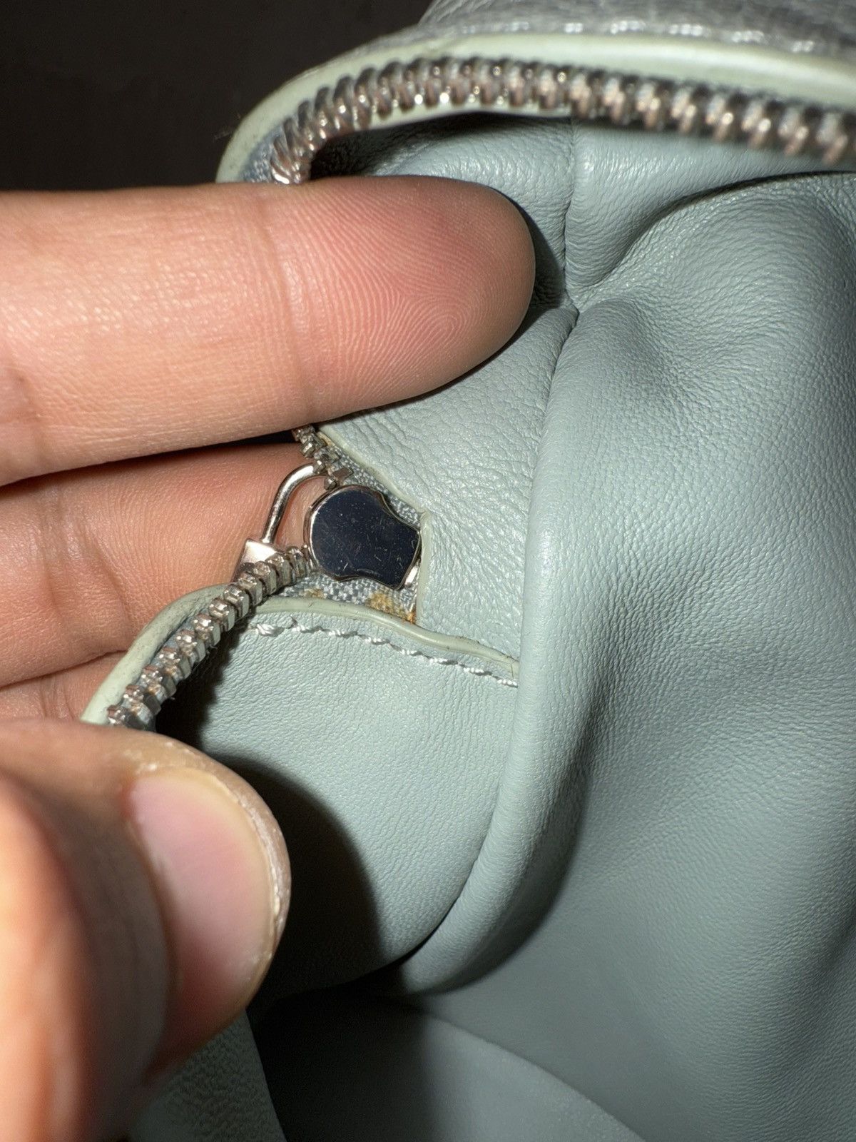 Loro Piana Loro Piana Extra Pocket 2 way Leather Bag Size ONE SIZE - 13 Thumbnail