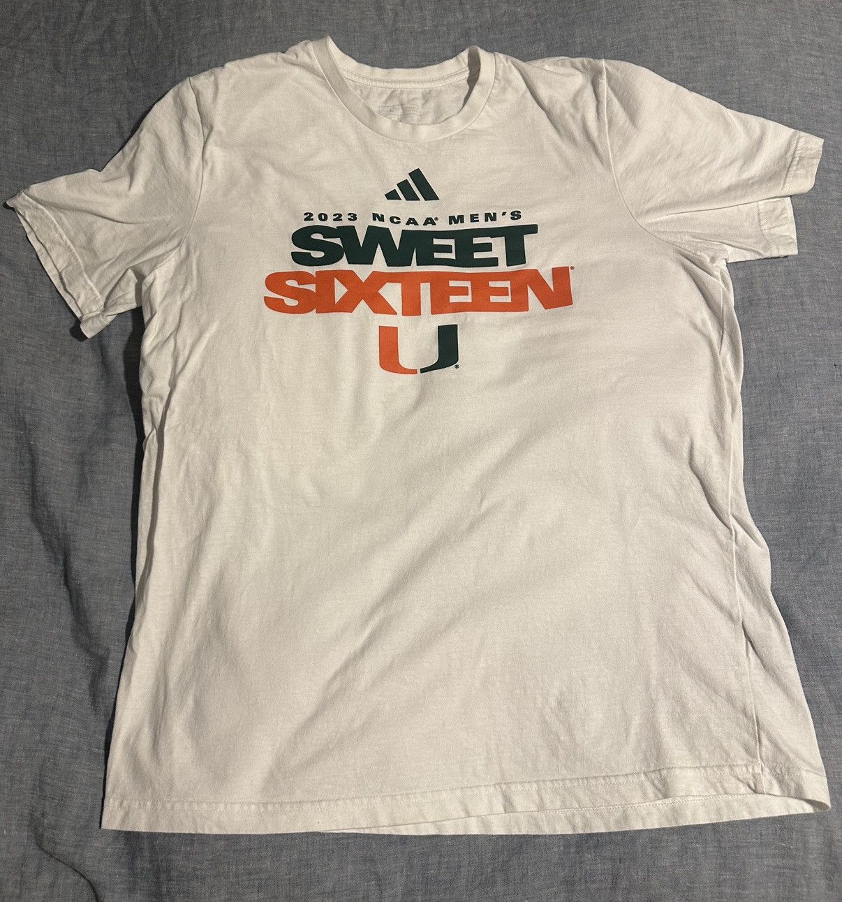 Adidas × NCAA 2023 Miami Hurricanes Basketball Sweet Sixteen size large Size US L / EU 52-54 / 3 - 1 Thumbnail