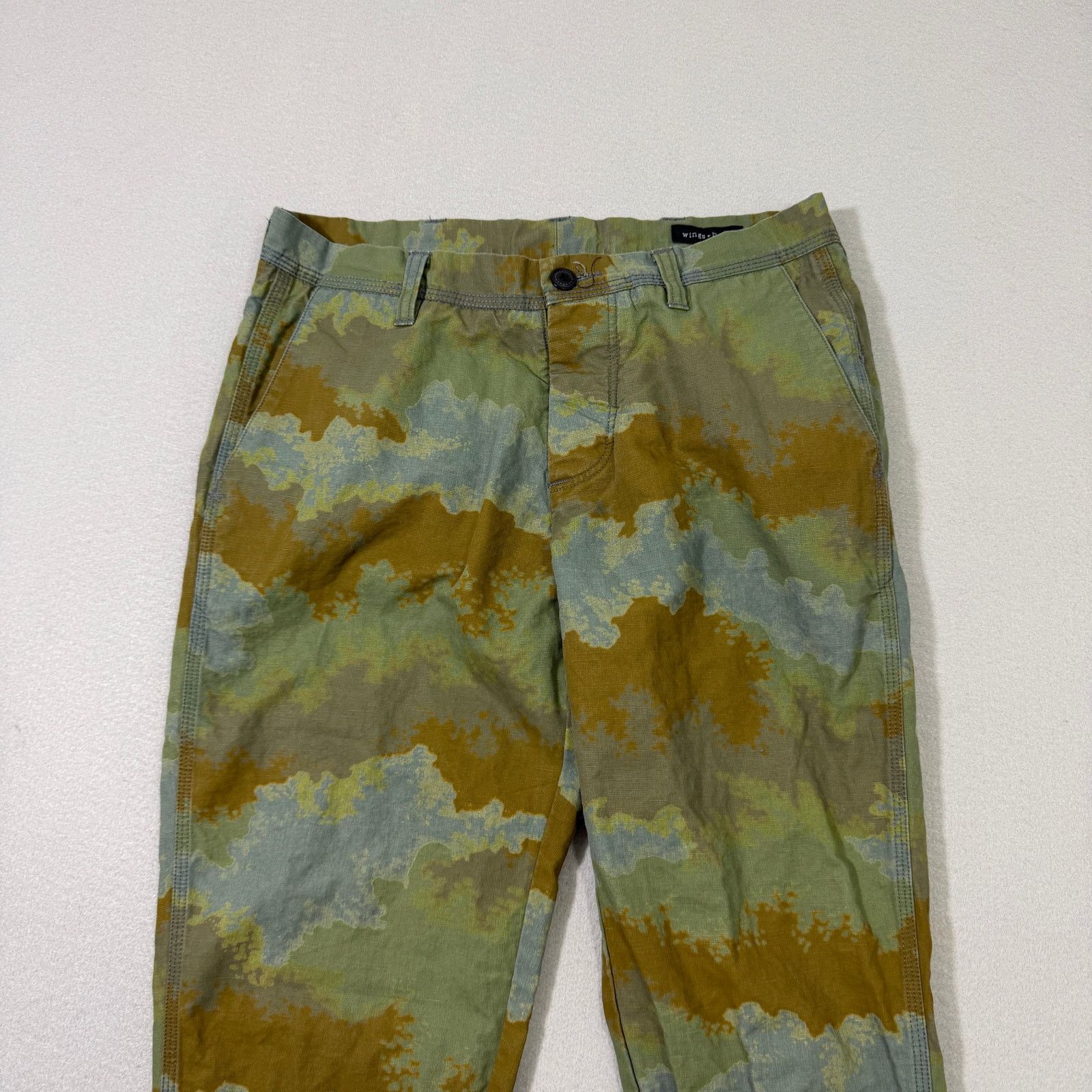 Wings + Horns Wings + Horns Camo Chino Pants Men's 30 (Fits 30x30) Green Size US 30 / EU 46 - 2 Thumbnail