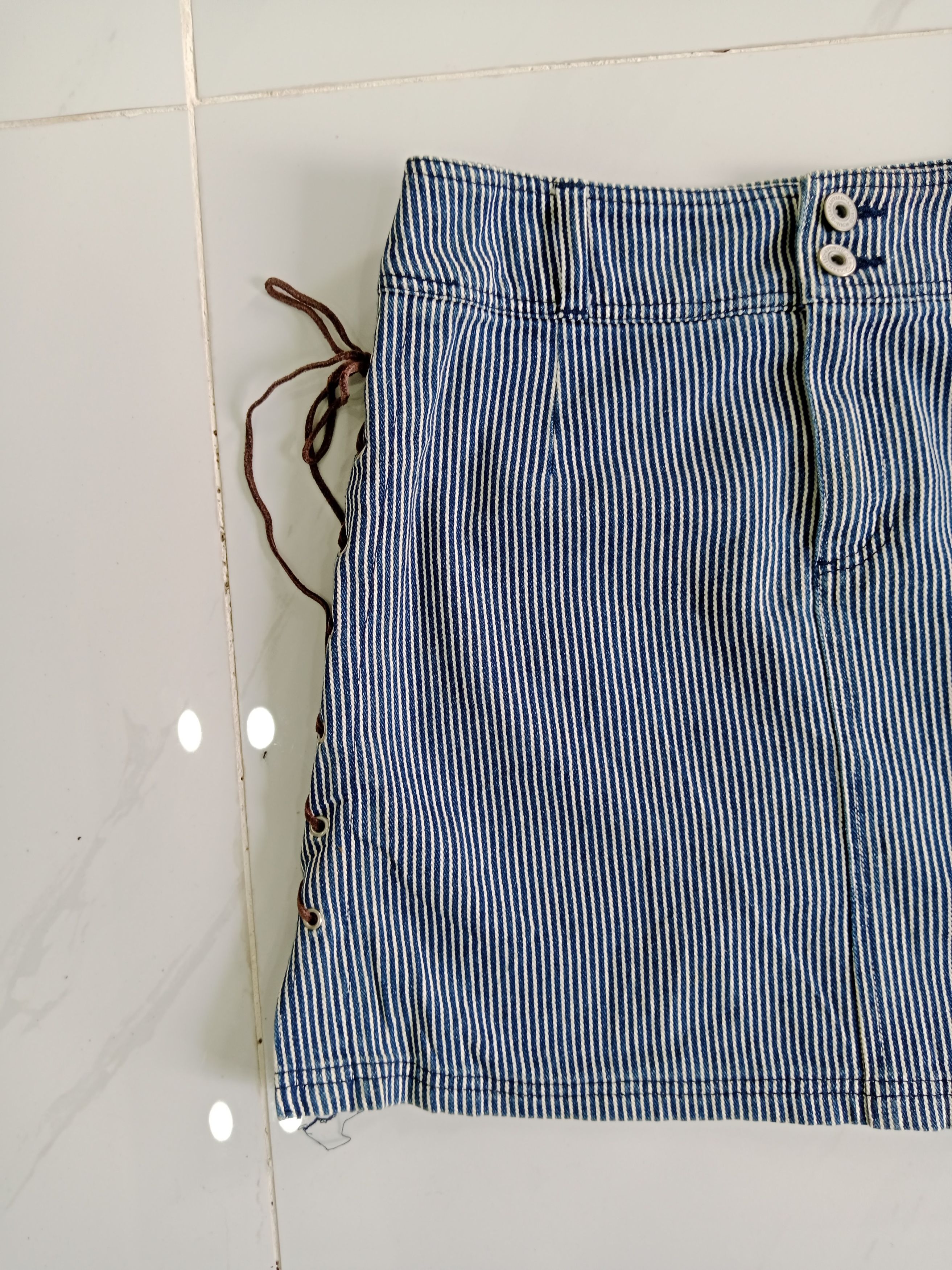 Japanese Brand Vintage Hickory Mini Skirts Japanese Brand Size 30" / US 8 / IT 44 - 6 Thumbnail