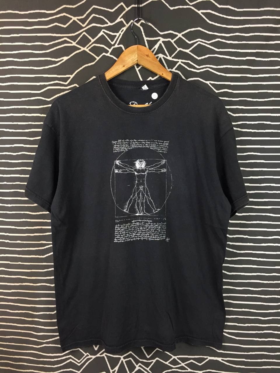 Vintage Vtg Leonardo Da Vinci Vitruvian Man Anatomy Diagram Art Tee Size US L / EU 52-54 / 3 - 1 Thumbnail