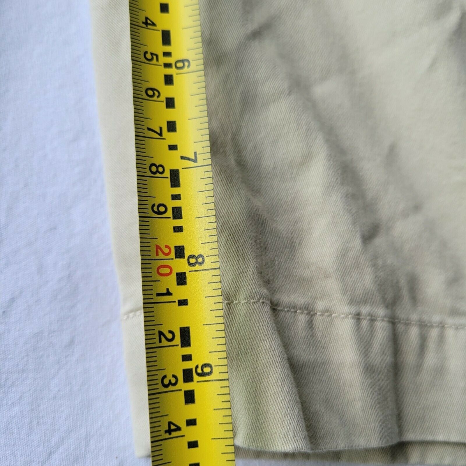 Lauren Ralph Lauren Men's Ralph Lauren Khaki Shorts. Size 42T***FLAWED **** Size US 42 / EU 58 - 10 Thumbnail