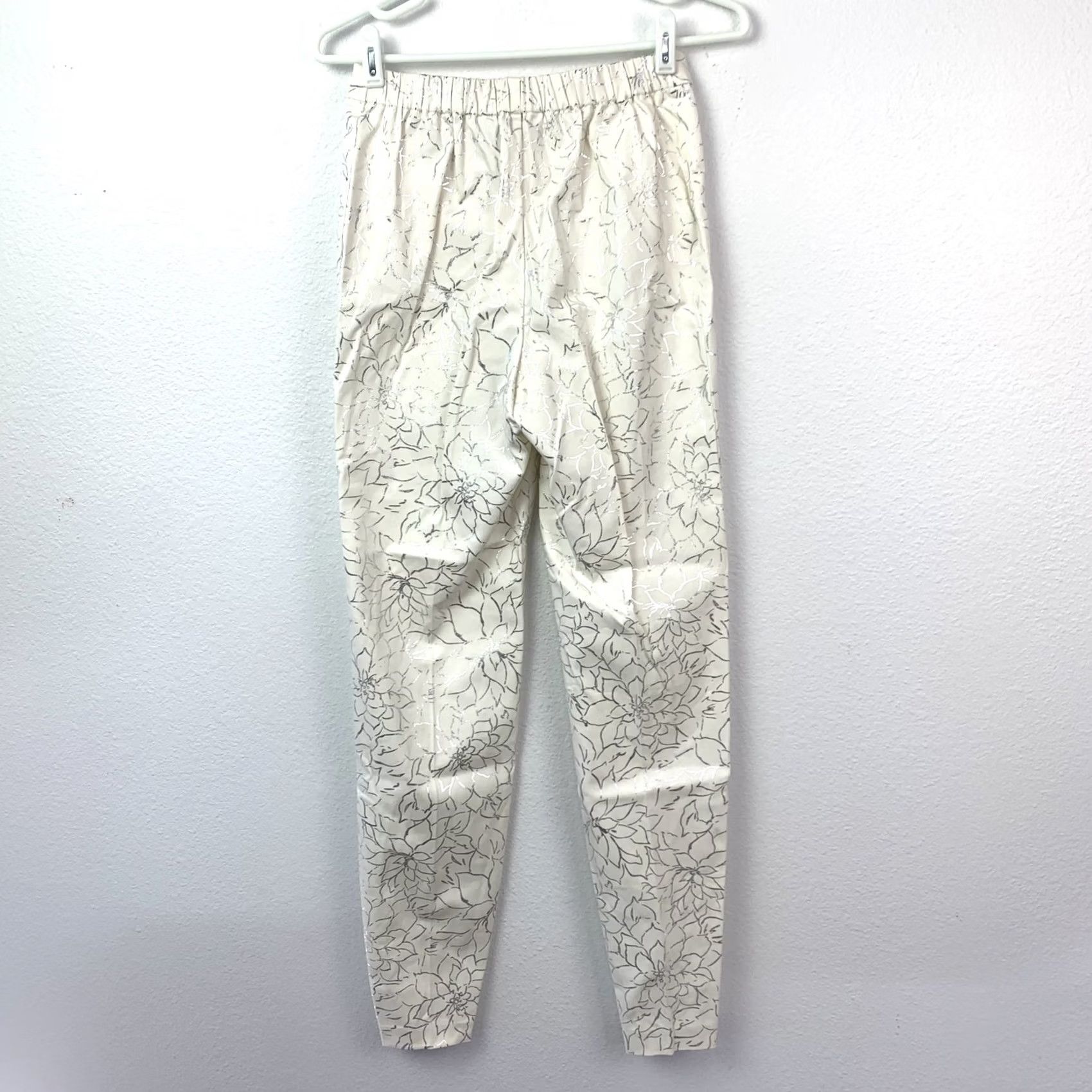 Vintage Isaac Mizrahi Live! Women's Cream Silver Floral Metallic Elastic Waist Pants 0T Size 25" / US 0 / IT 36 - 5 Thumbnail