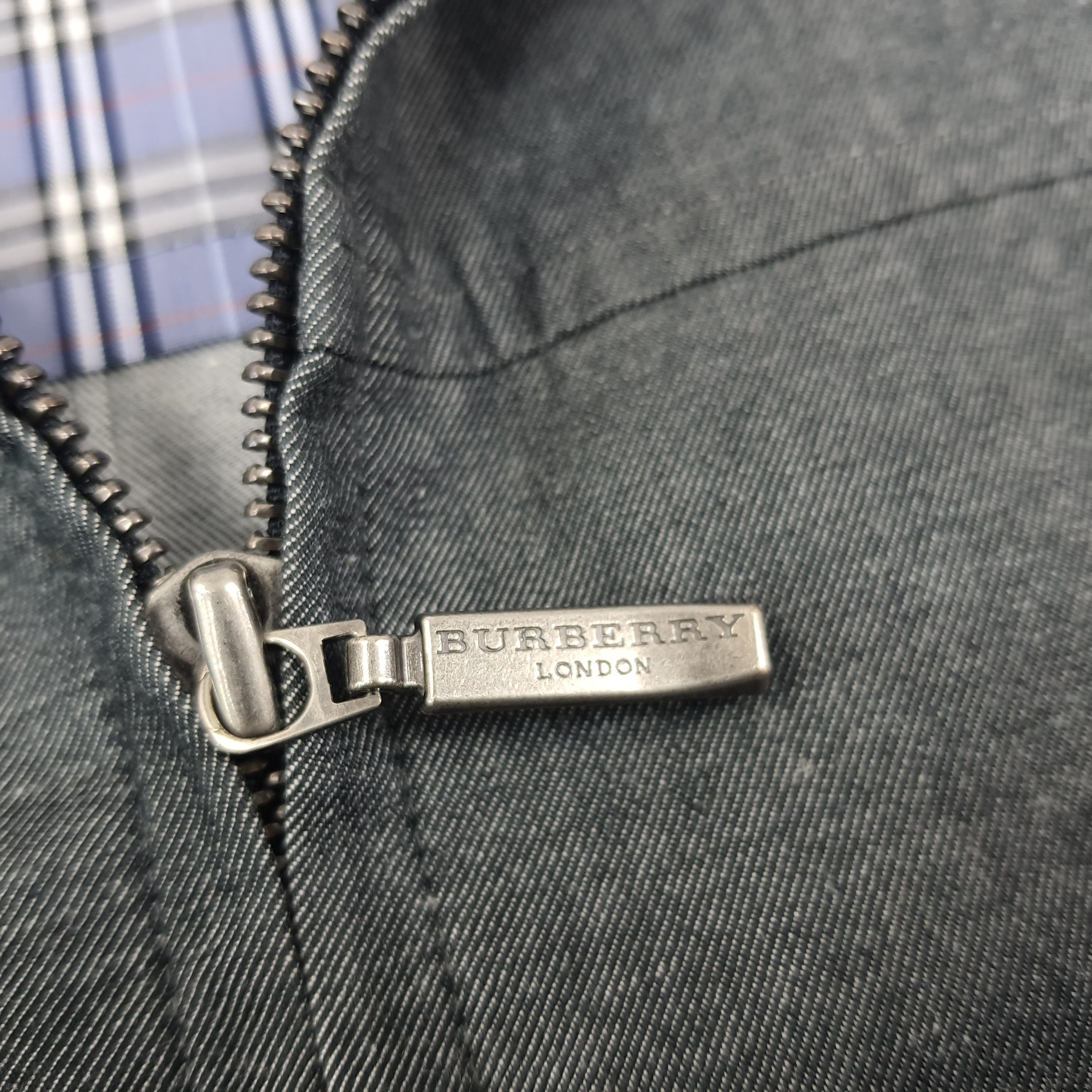Burberry Vintage Burberry London Designer Zipper Jacket C222N17 Size US L / EU 52-54 / 3 - 8 Thumbnail