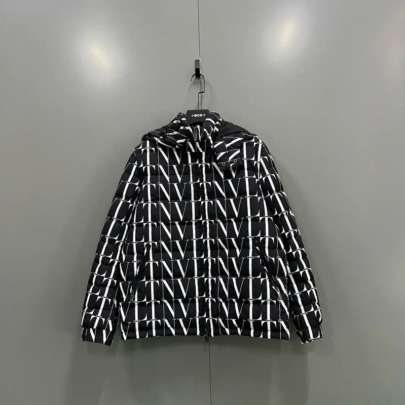 Valentino Valentino Black Short Sleeve Puffer Jacket 0089 Size US M / EU 48-50 / 2 - 1 Thumbnail