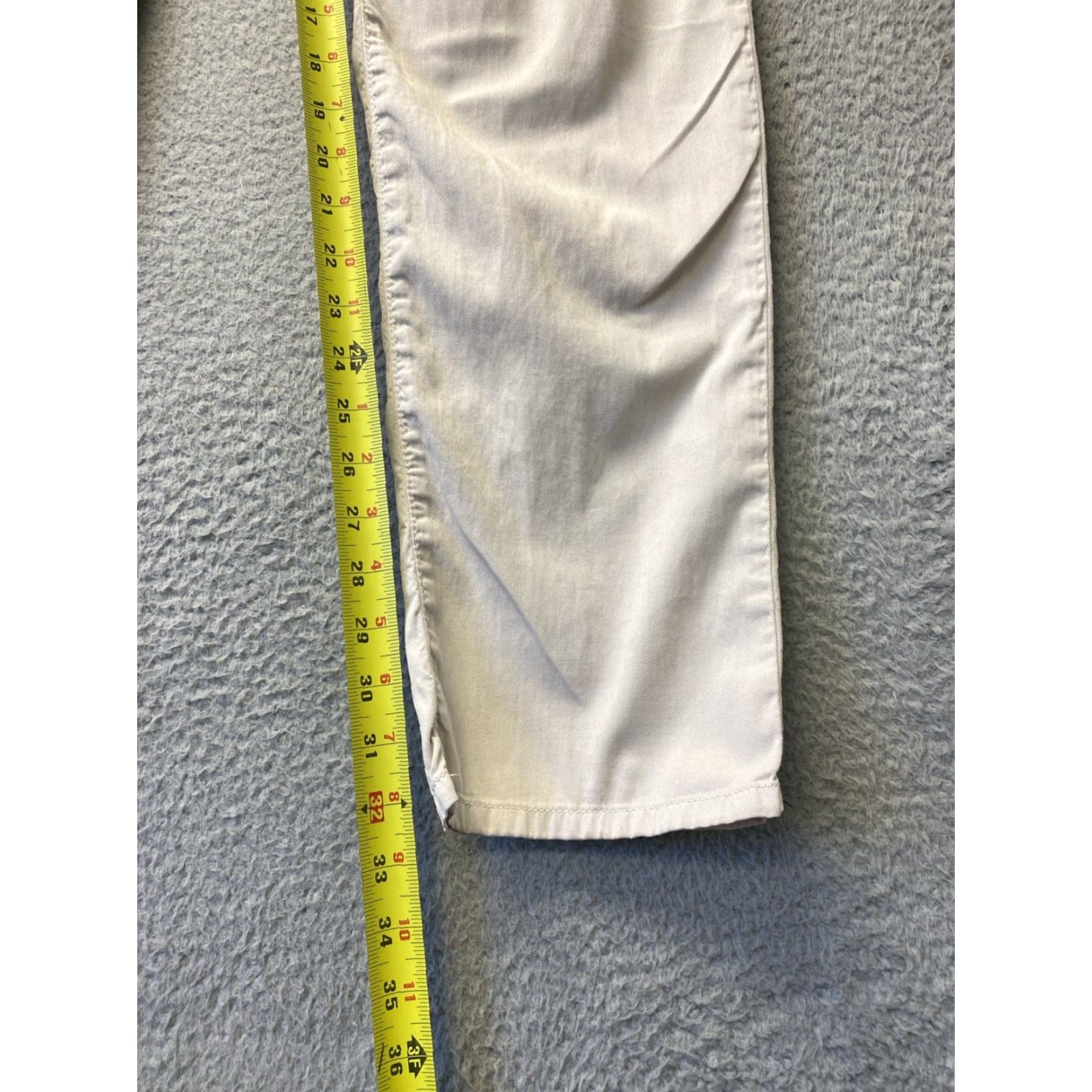 Peter Millar PETER MILLAR Mens Pants 33 X 32 Ivory Golf 5-Pocket Khakis Modern Classic Fit Mens Size US 33 - 4 Thumbnail