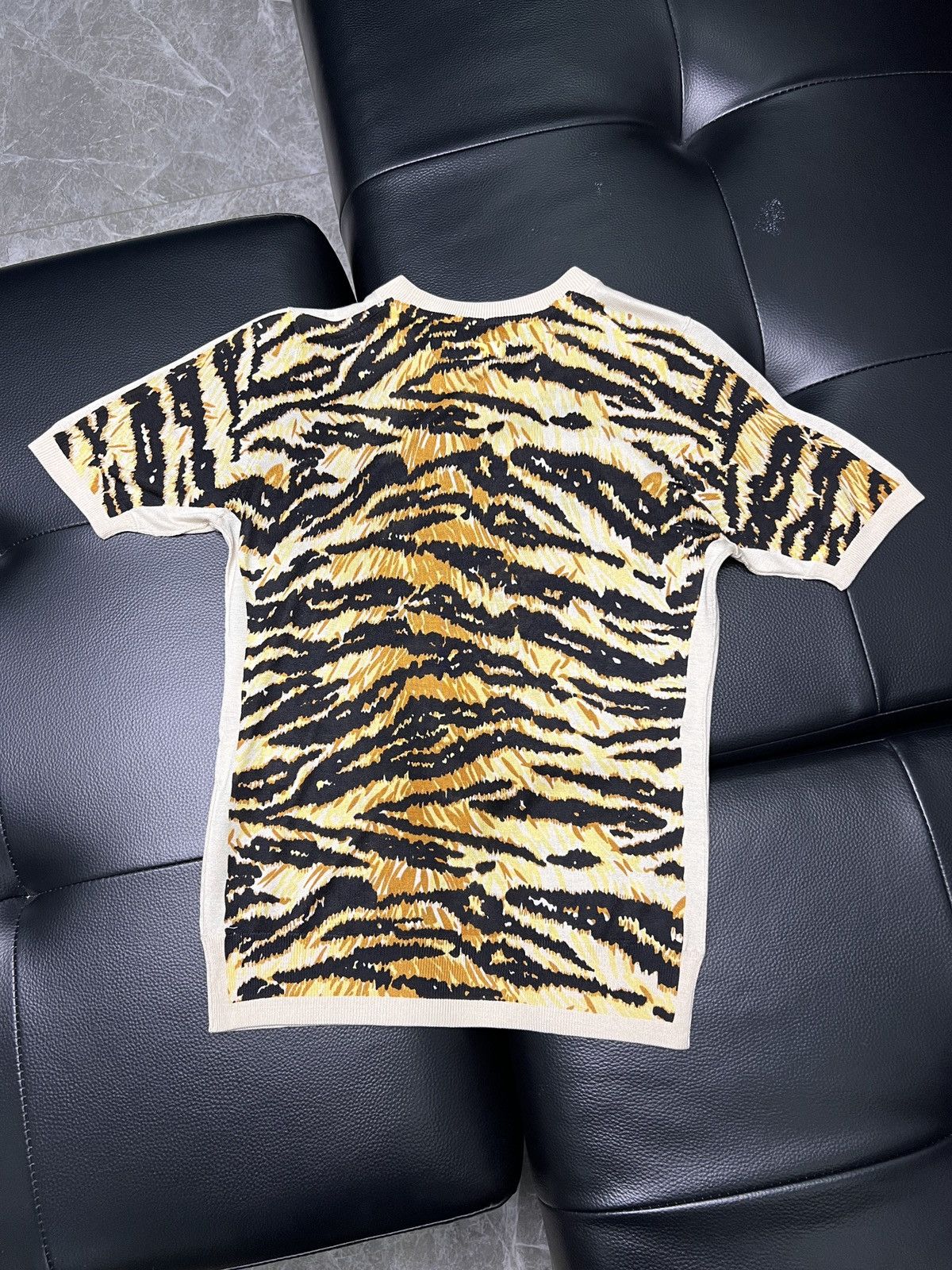 Dolce & Gabbana Dolce&Gabbana by D&G Tiger Pattern Knit Short Sleeve Size S / US 4 / IT 40 - 2 Thumbnail