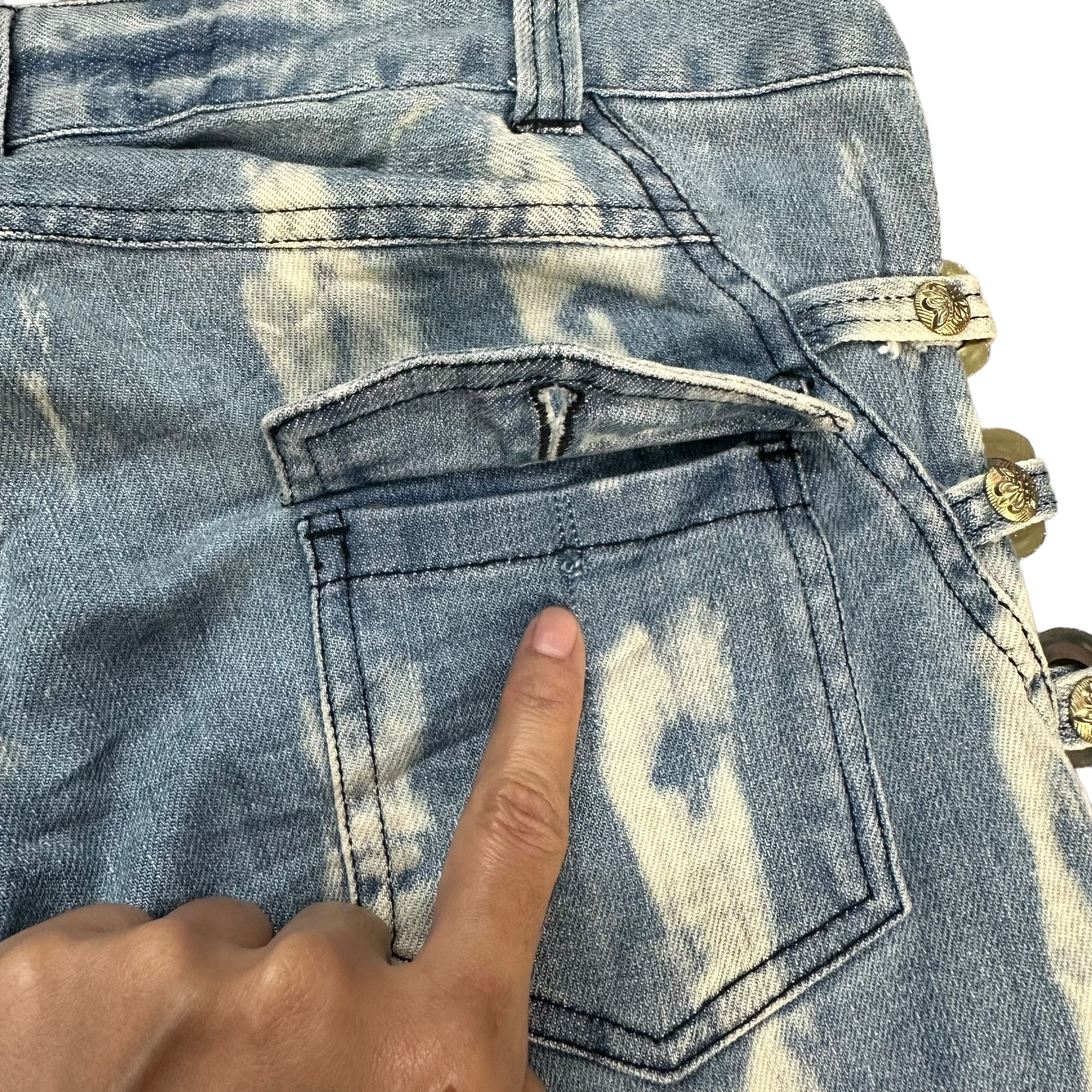 Japanese Brand DIALLE LAISEN DISTRESSED FASHION LIGHT WASH JEANS #8847-031 Size 33" - 12 Thumbnail