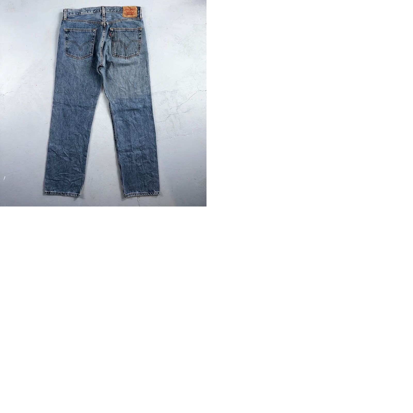 Levi's VINTAGE Levi's 501 Jeans 34x32 Blue Medium Wash 90s Straight Mens Regular Denim Cotton Button Size US 34 / EU 50 - 10 Thumbnail
