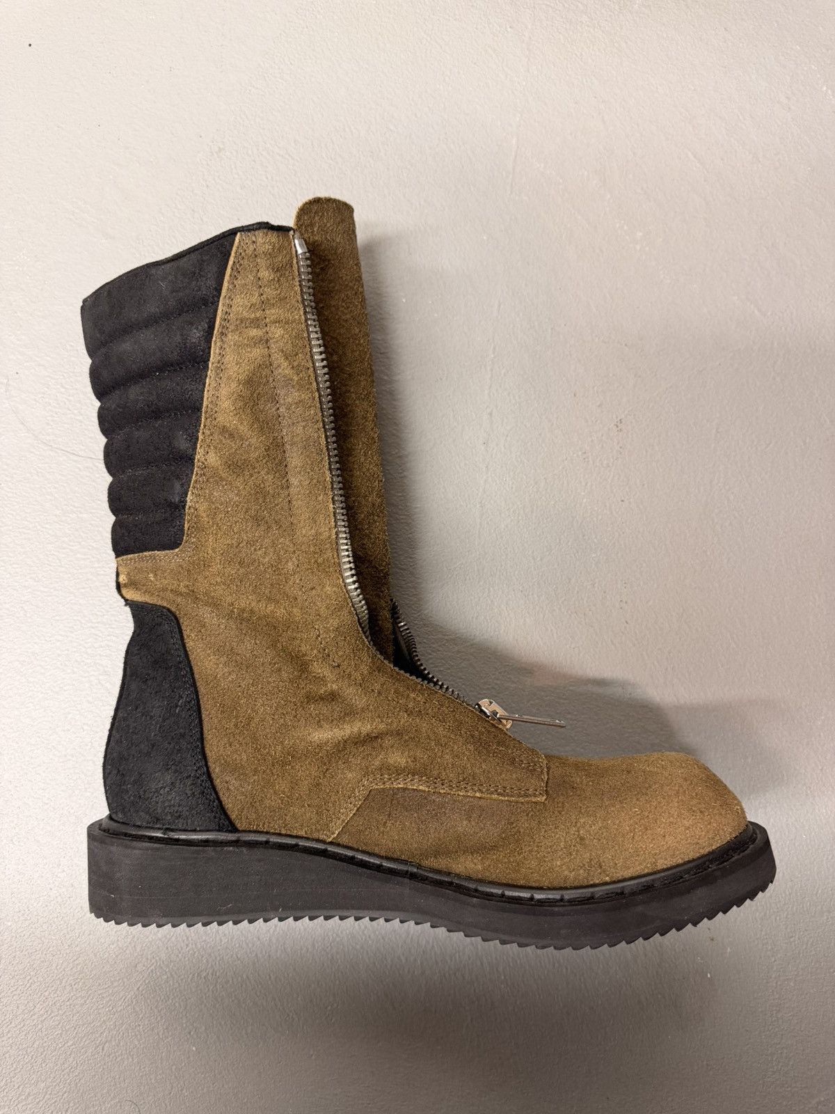 Rick Owens FW11 LIMO Boots (new w/ box) Size US 8 / EU 41 - 7 Thumbnail