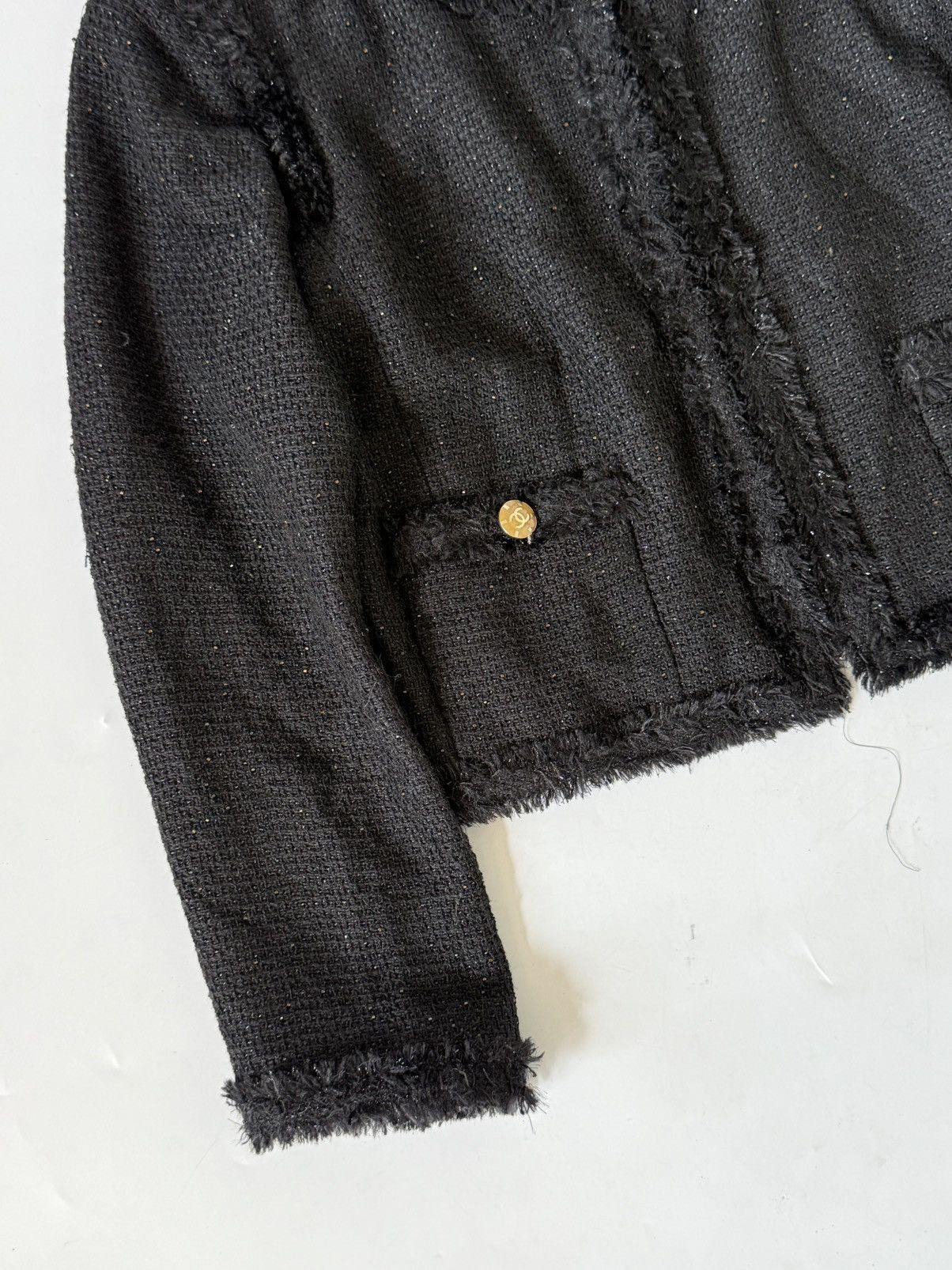 Chanel Chanel 2011 Cruise Collection Black Tweed Cropped Jacket Size S / US 4 / IT 40 - 6 Thumbnail