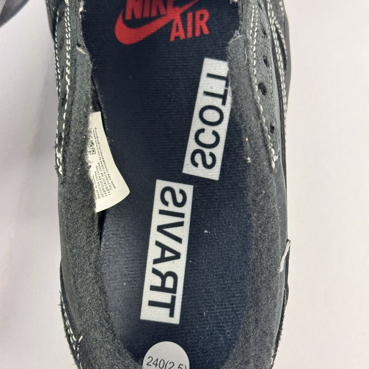 Jordan Brand × Travis Scott JORDAN 1 RETRO LOW TRAVIS SCOTT BLACK PHANTOM SNEAKERS Size US 5.5 / EU 38 - 11 Thumbnail