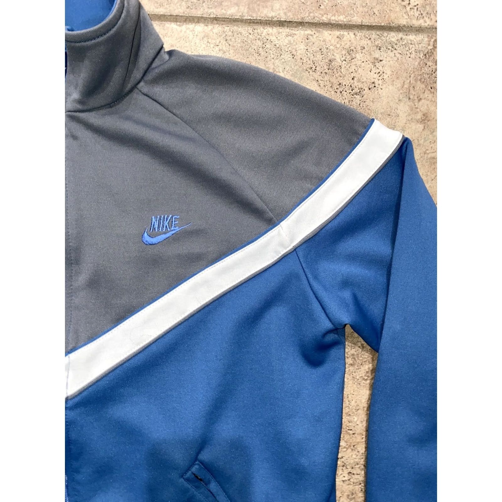 Nike Nike Track Jacket Mens M Blue 1980s VTG NIKE 1980 Track jacket Zip Polyester Men’s Clothing Blue 1980s Nike Track Men’s M Size US M / EU 48-50 / 2 - 3 Thumbnail