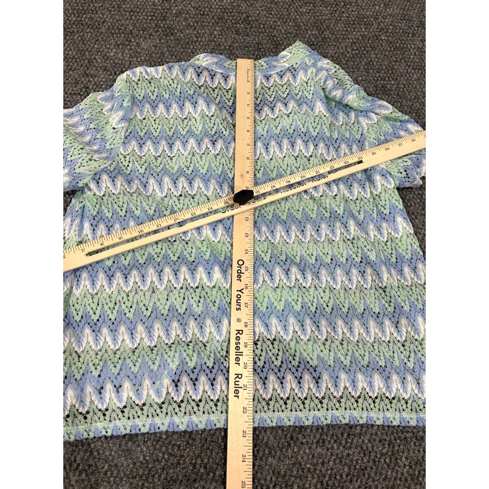 Vintage Alfred Dunner Blouse Womens Petite Large Blue Crochet Lace White Knit Polyester Round Neck Short Sleeve Casual Shirt Size L / US 10 / IT 46 - 7 Thumbnail