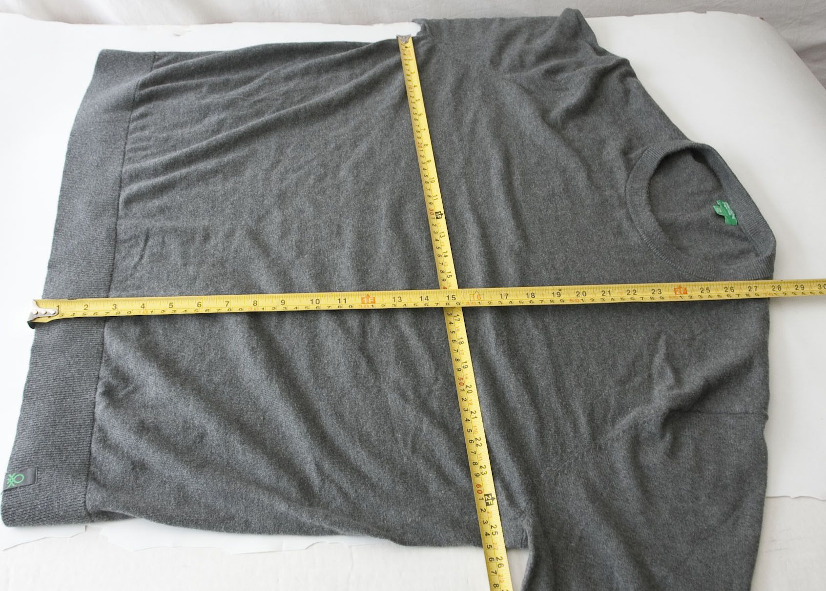 United Colors Of Benetton United Colors Of Benetton Sweater Size XXL Gray Size US XXL / EU 58 / 5 - 4 Thumbnail