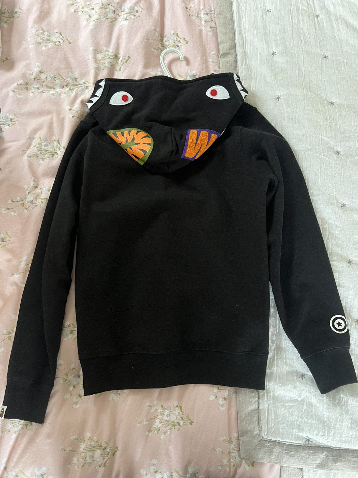 Bape Bape Shark Zip Up Hoodie Size M / US 6-8 / IT 42-44 - 2 Thumbnail