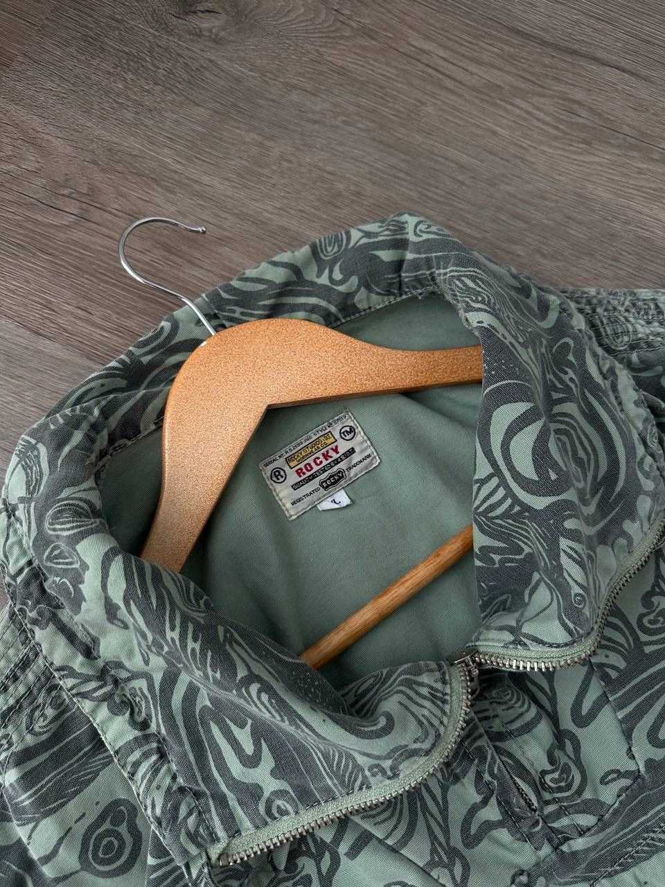 Japanese Brand × Vintage Vintage Japanese Anorak Rocky Printed Green Jacket Y2K Size US M / EU 48-50 / 2 - 12 Thumbnail