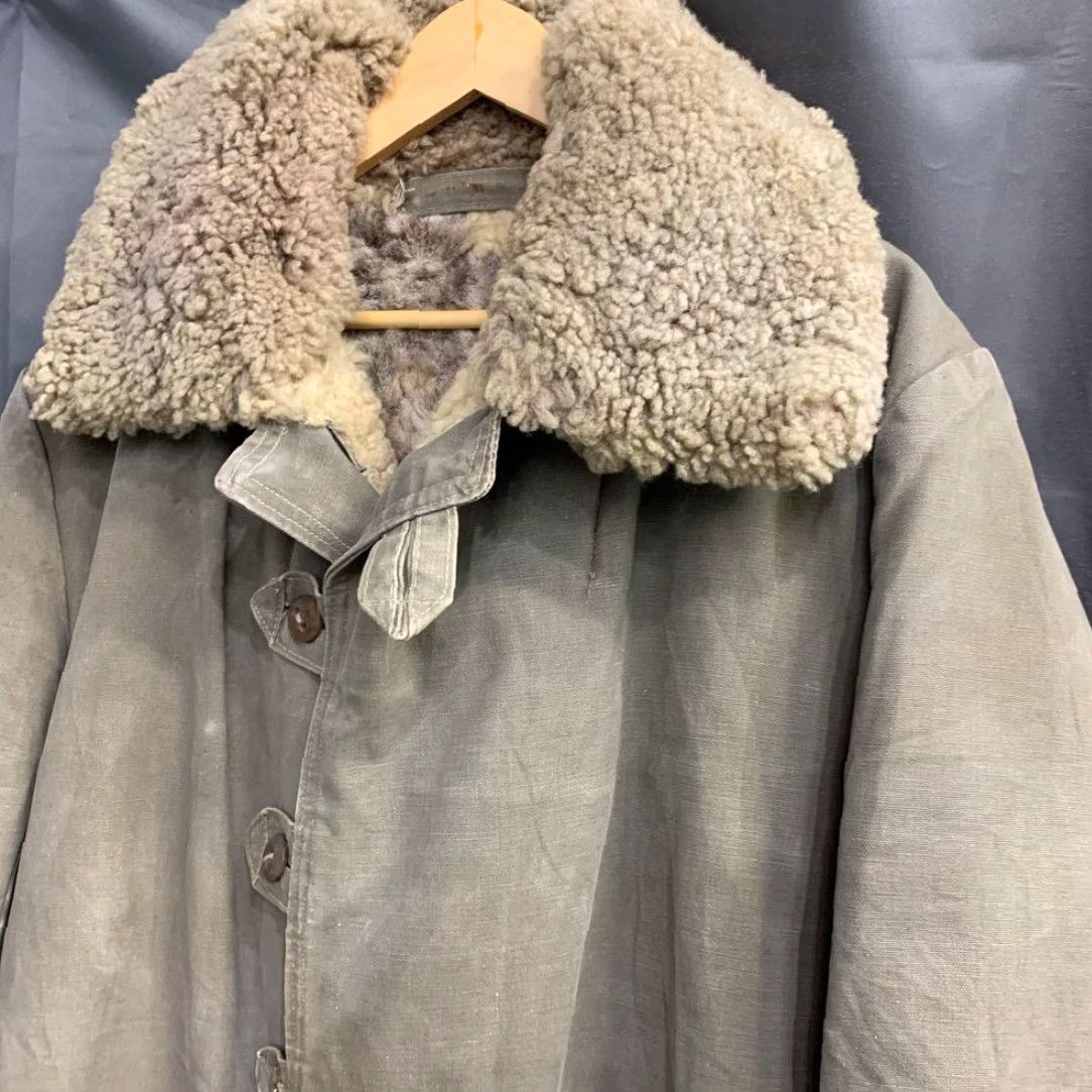 Vintage VINTAGE Swedish Army M1909 40s Sheepskin Coat Gray Khaki XL Mens Coat Military Jacket Size US XL / EU 56 / 4 - 2 Thumbnail