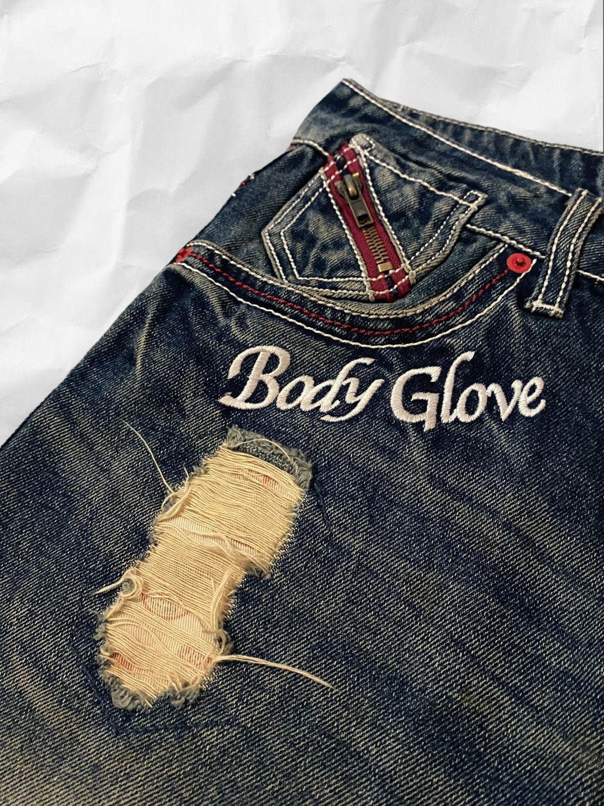 Body Glove Vintage 2010 Body Glove Surf Emberoided Patches Jeans Size US 34 / EU 50 - 6 Thumbnail