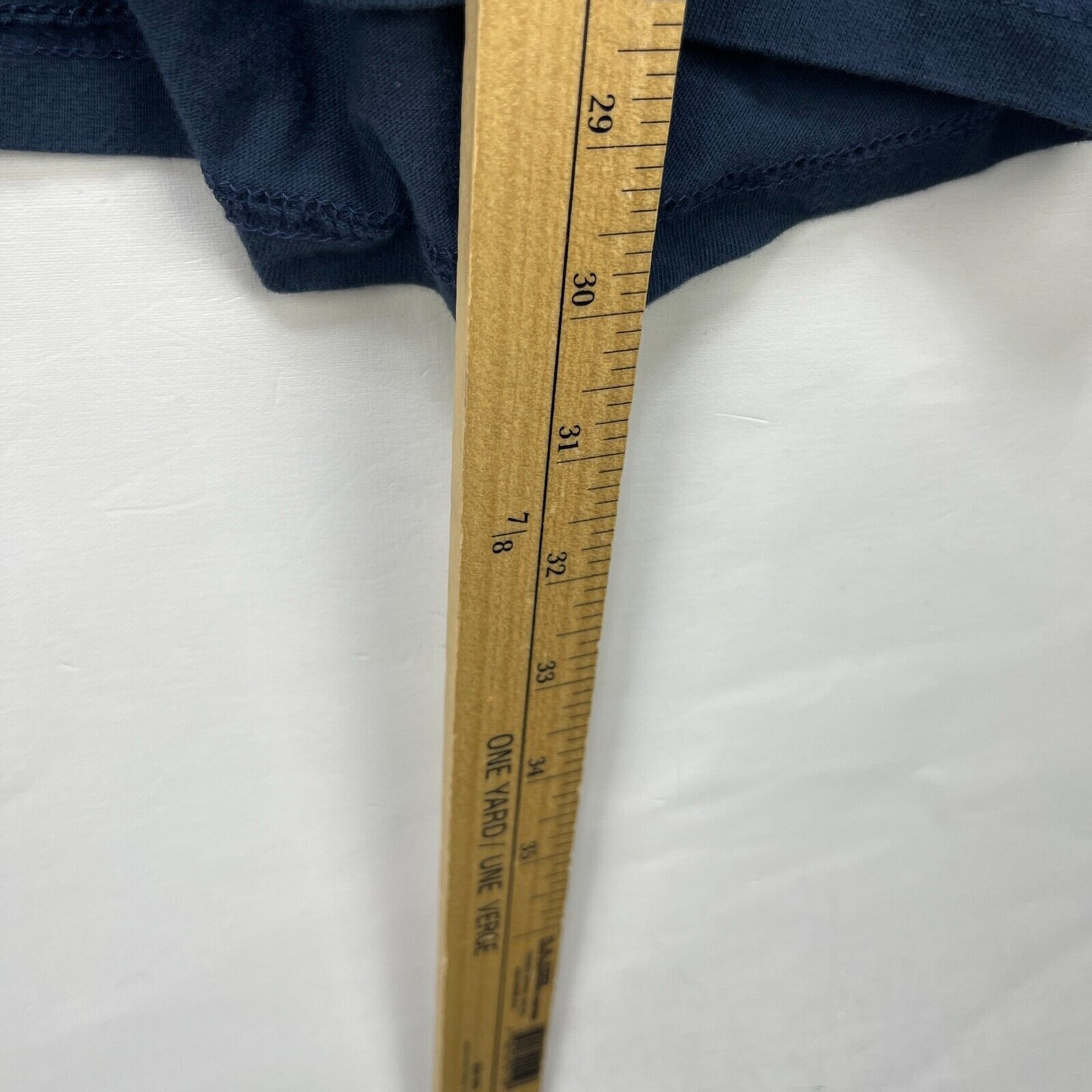 Vintage Vintage Toronto Maple Leafs Shirt Made in Canada Calhoun 2XL Size US XL / EU 56 / 4 - 6 Thumbnail