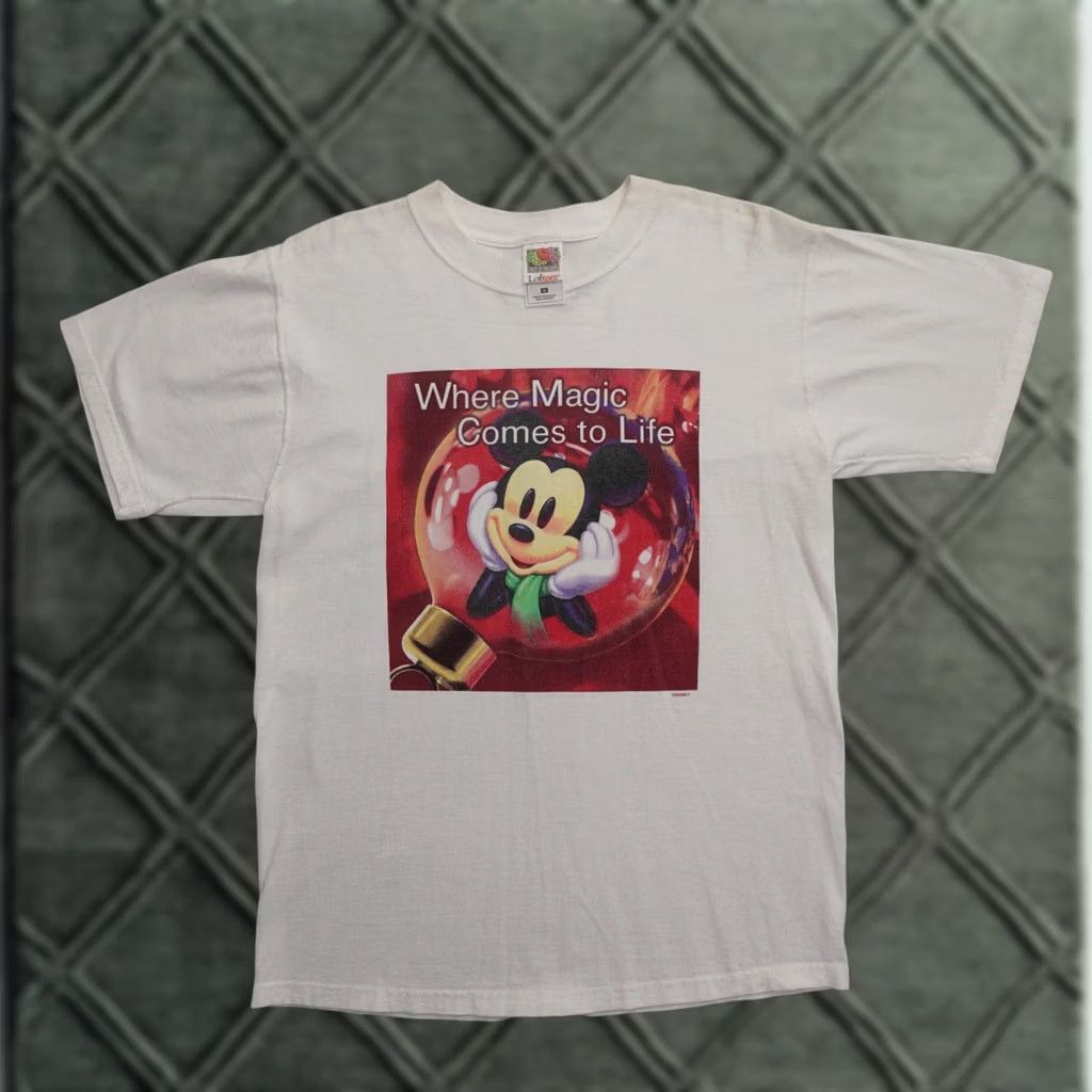 Disney VINTAGE Disney Tshirt Adult Medium Mickey Mouse 90s Where Magic Comes Size US M / EU 48-50 / 2 - 1 Thumbnail