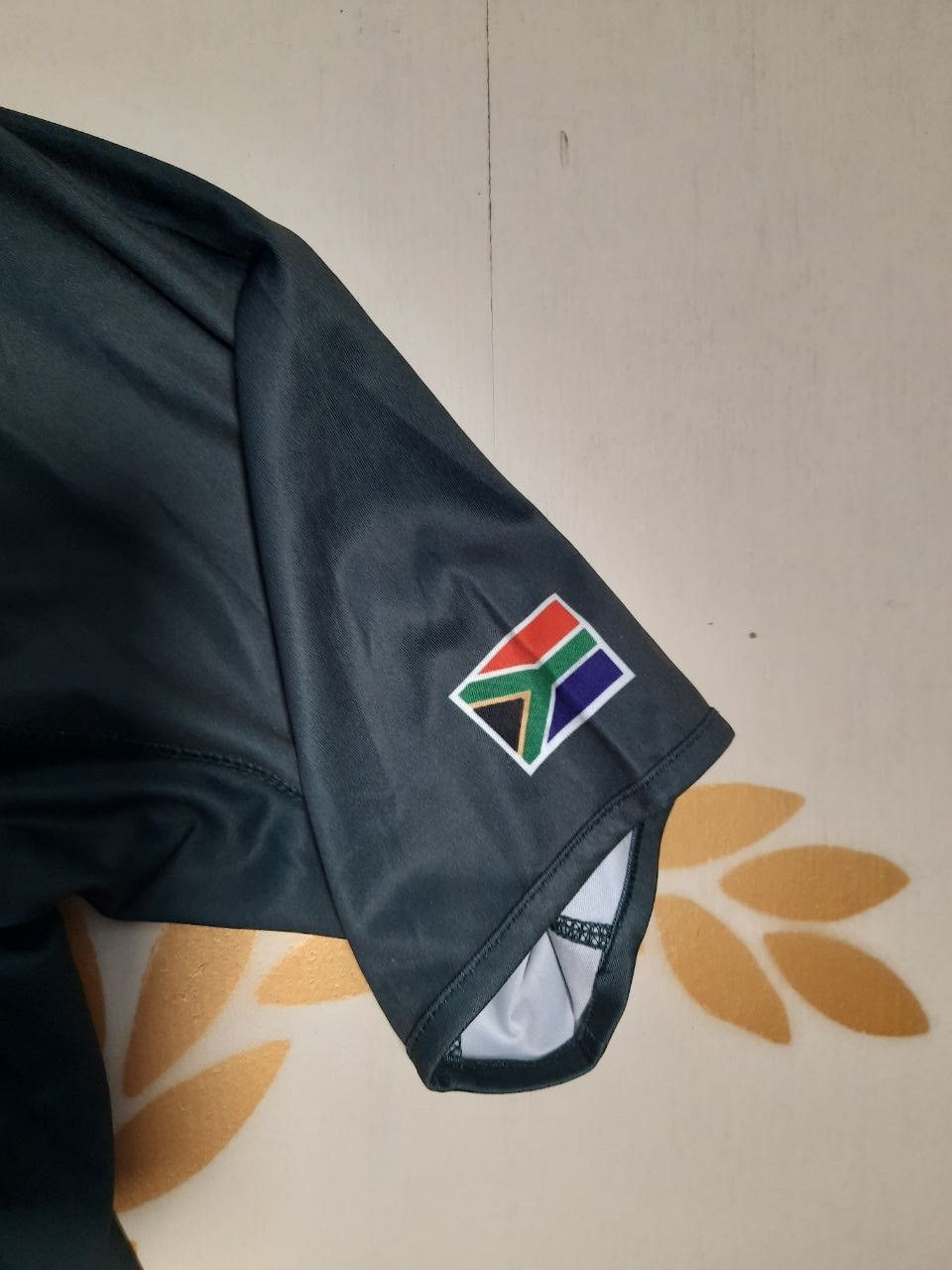 Canterbury of New Zealand Canterbury South Africa Rugby Shirt 2011-2012 Size US M / EU 48-50 / 2 - 8 Thumbnail