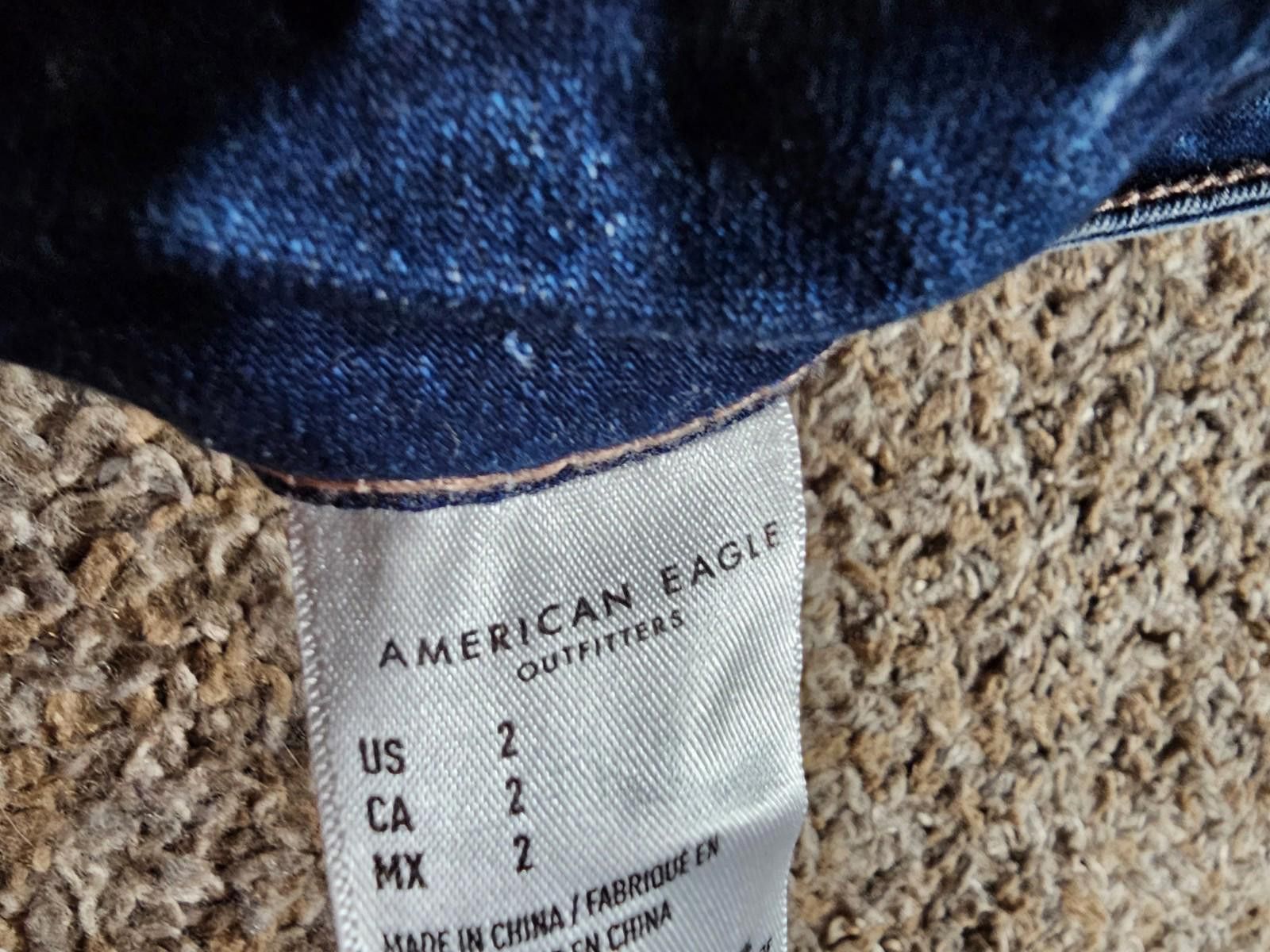 American Eagle Outfitters American Eagle Hi-Rise Shortie Shorts Stretch Distressed sz2 Size 26" / US 2 / IT 38 - 4 Thumbnail