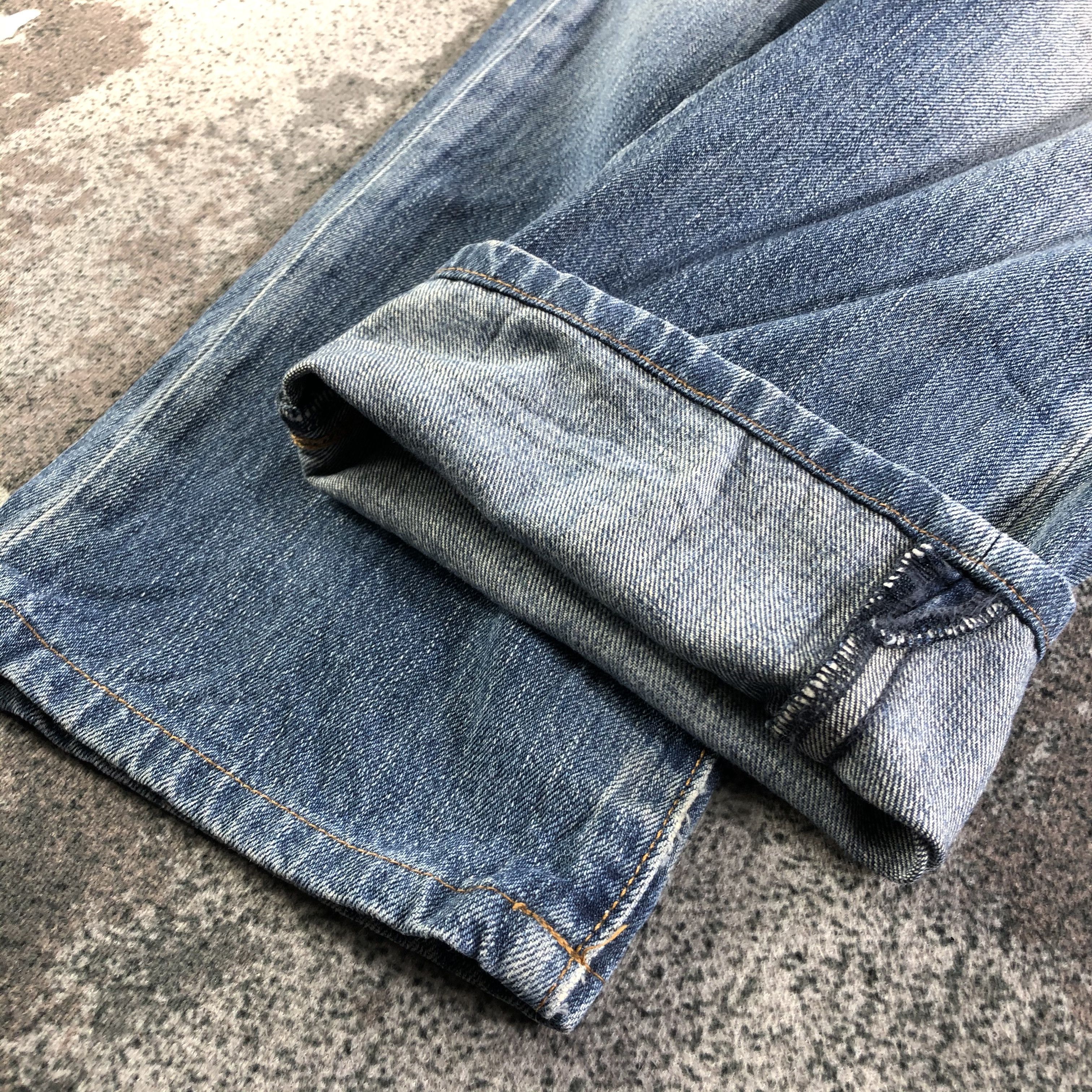 Levi's Vintage Levis 502 Jeans Blue Wash Denim KJ3136 Size US 31 - 6 Thumbnail