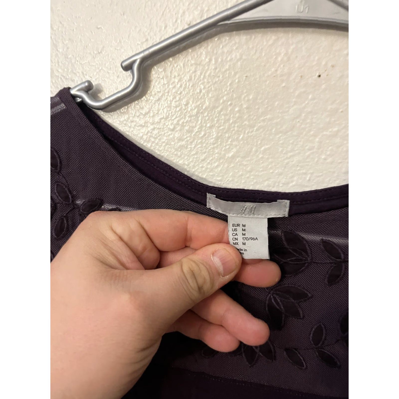 H&M H&M Basic T-Shirt Maroon Women M Casual Solid Lightweight All Seasons Regular Womens Size M / US 6-8 / IT 42-44 - 3 Thumbnail