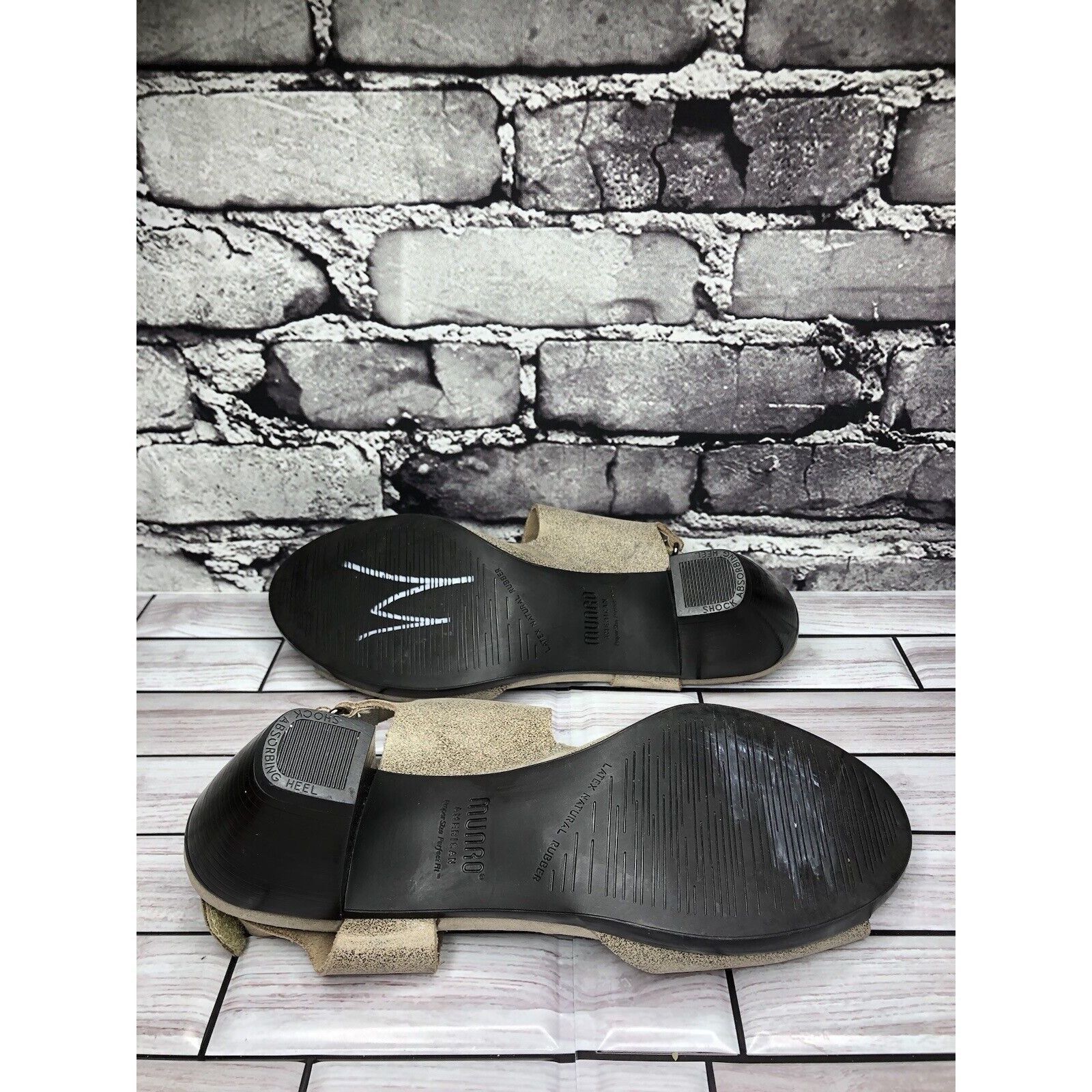 Other Munro American Taupe Shimmer Leather Strap Casual Heels Wom Size US 8.5 / IT 38.5 - 8 Thumbnail