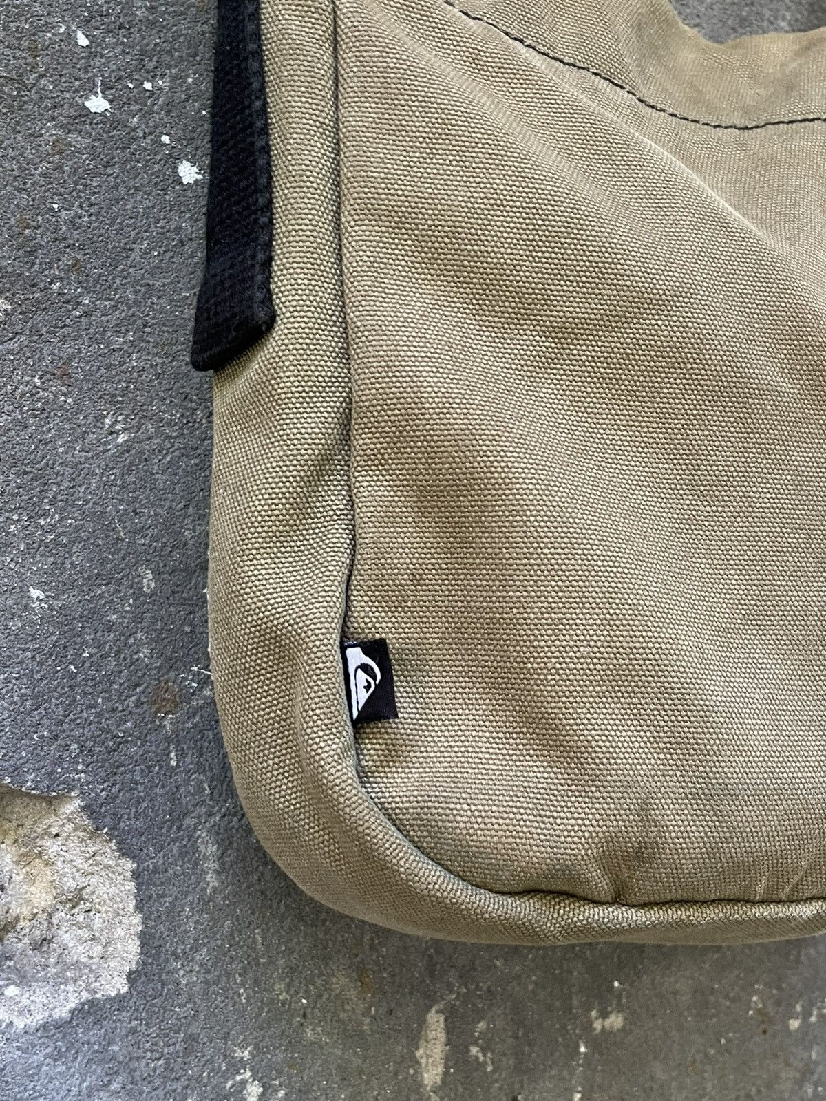 Quiksilver Vintage 00’s Quiksilver Bag Y2K Beige Messenger Surf Style Size ONE SIZE - 8 Thumbnail
