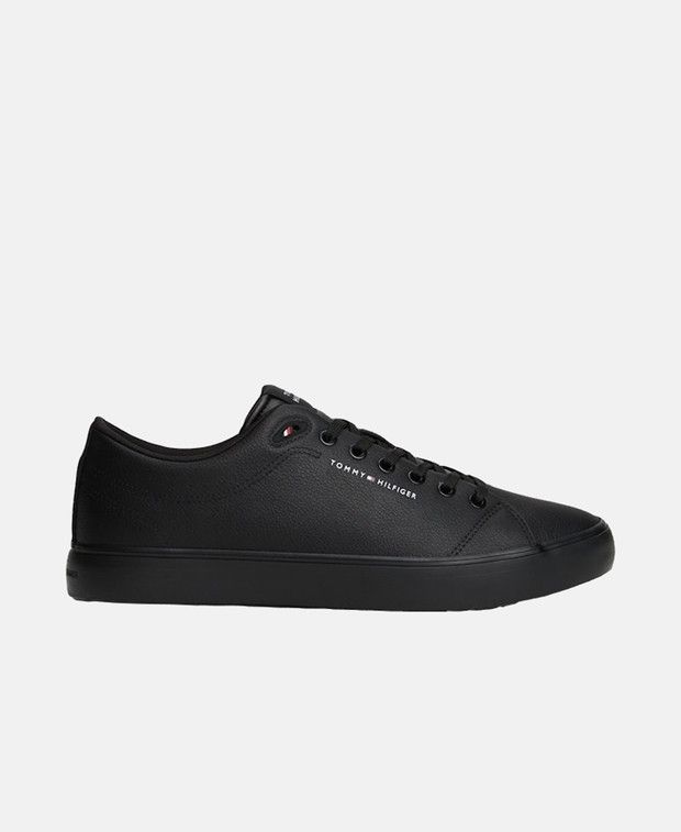 Tommy Hilfiger Debossed Logo Sneakers Size US 7 / EU 40 - 1 Thumbnail