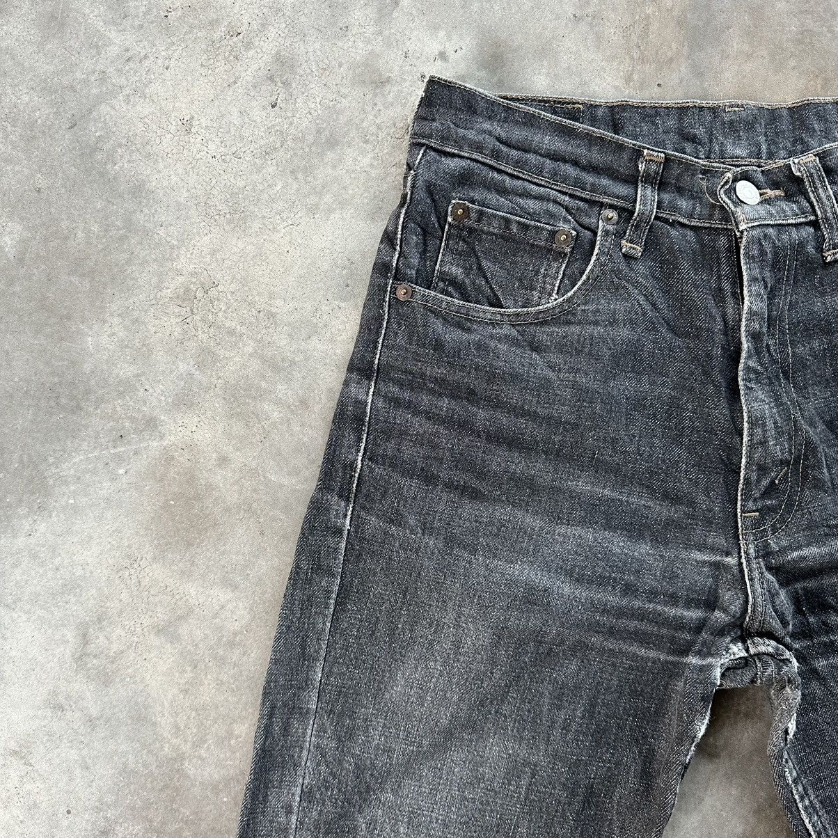 Levi's Vintage Levi’s Black Faded Jean Distressed Denim Pant W29 Size US 29 - 3 Thumbnail