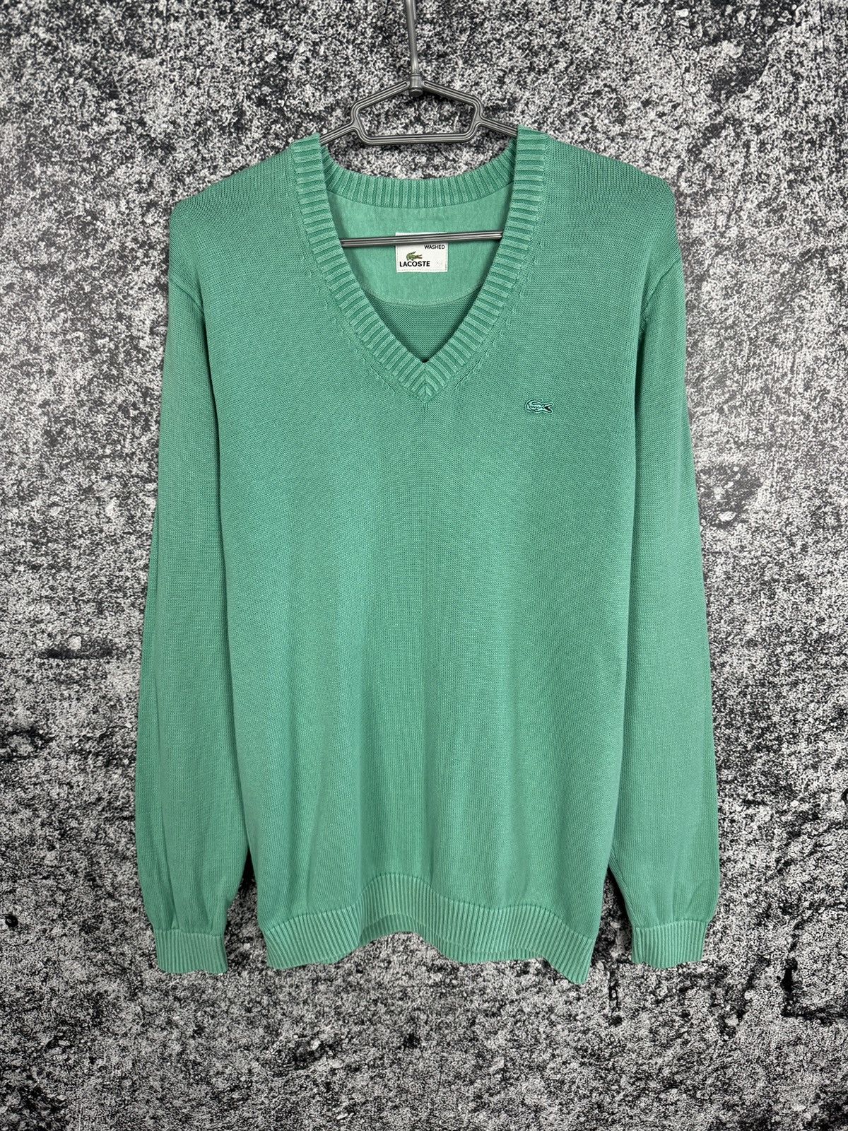 Lacoste Men’s Lacoste Vintage Washed V-Neck Sweater Pullover Size 5 Size US L / EU 52-54 / 3 - 1 Thumbnail